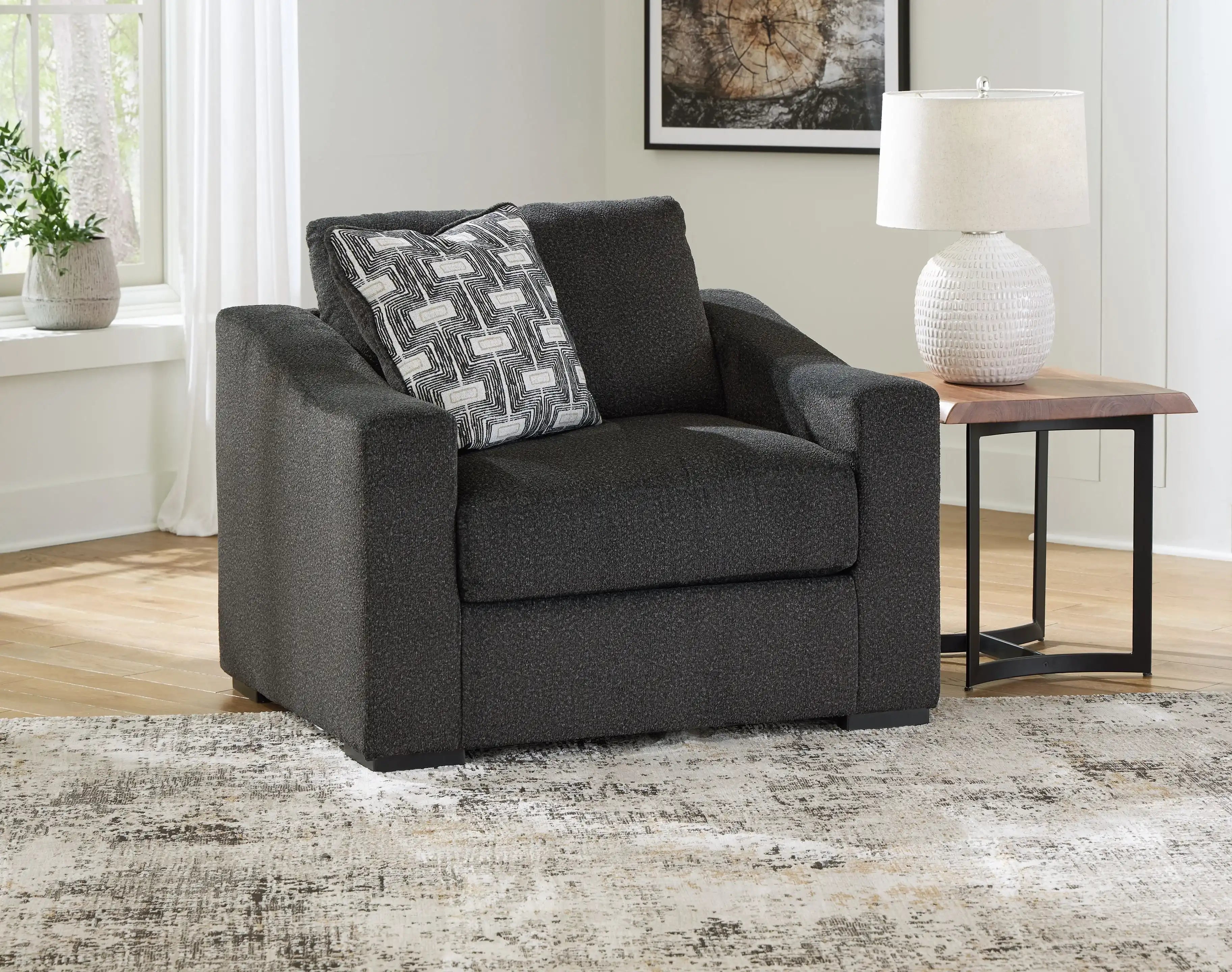 Wryenlynn - Chair And A Half - Onyx - Best Buy Furniture