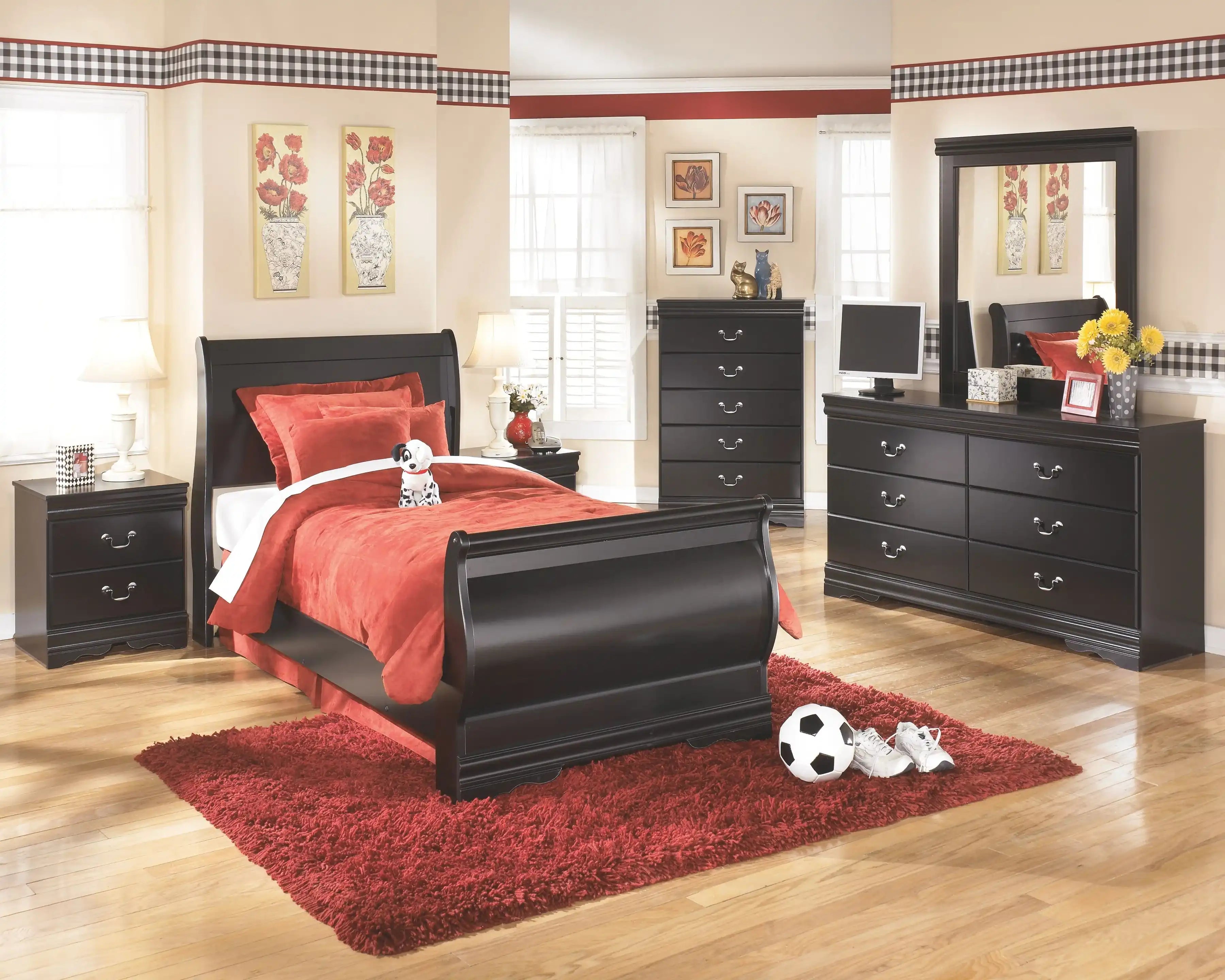 Huey Vineyard - Dresser, Mirror - Black - Best Buy Furniture
