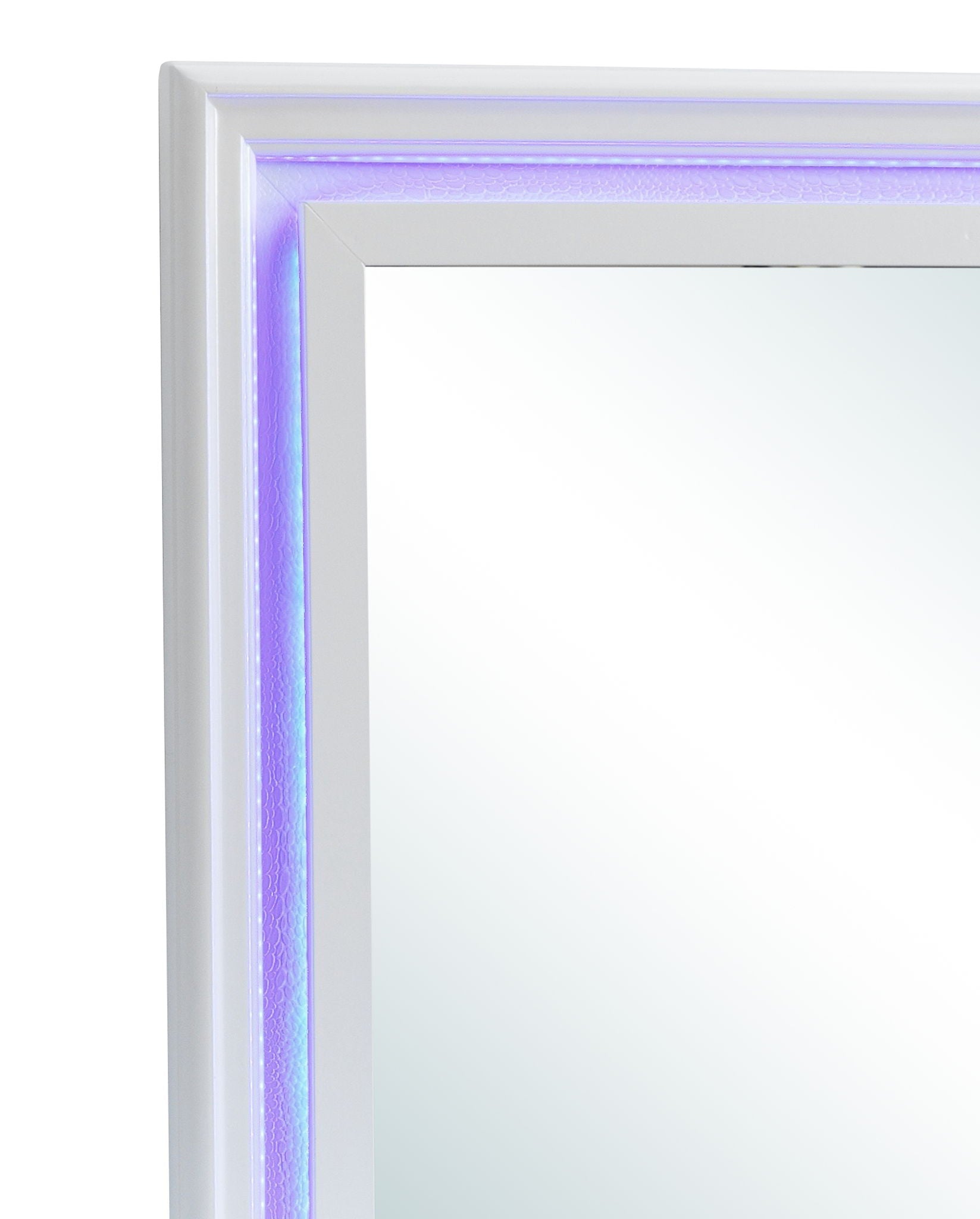 Elegant Transitional LED Mirror - Best Buy Furniture