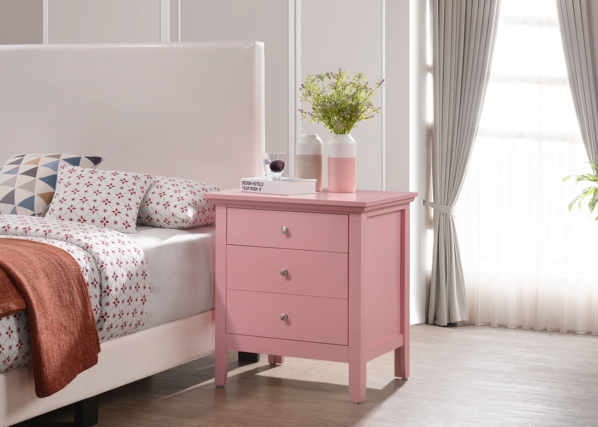 Hammond - 3 Drawer Nightstand - Best Buy Furniture
