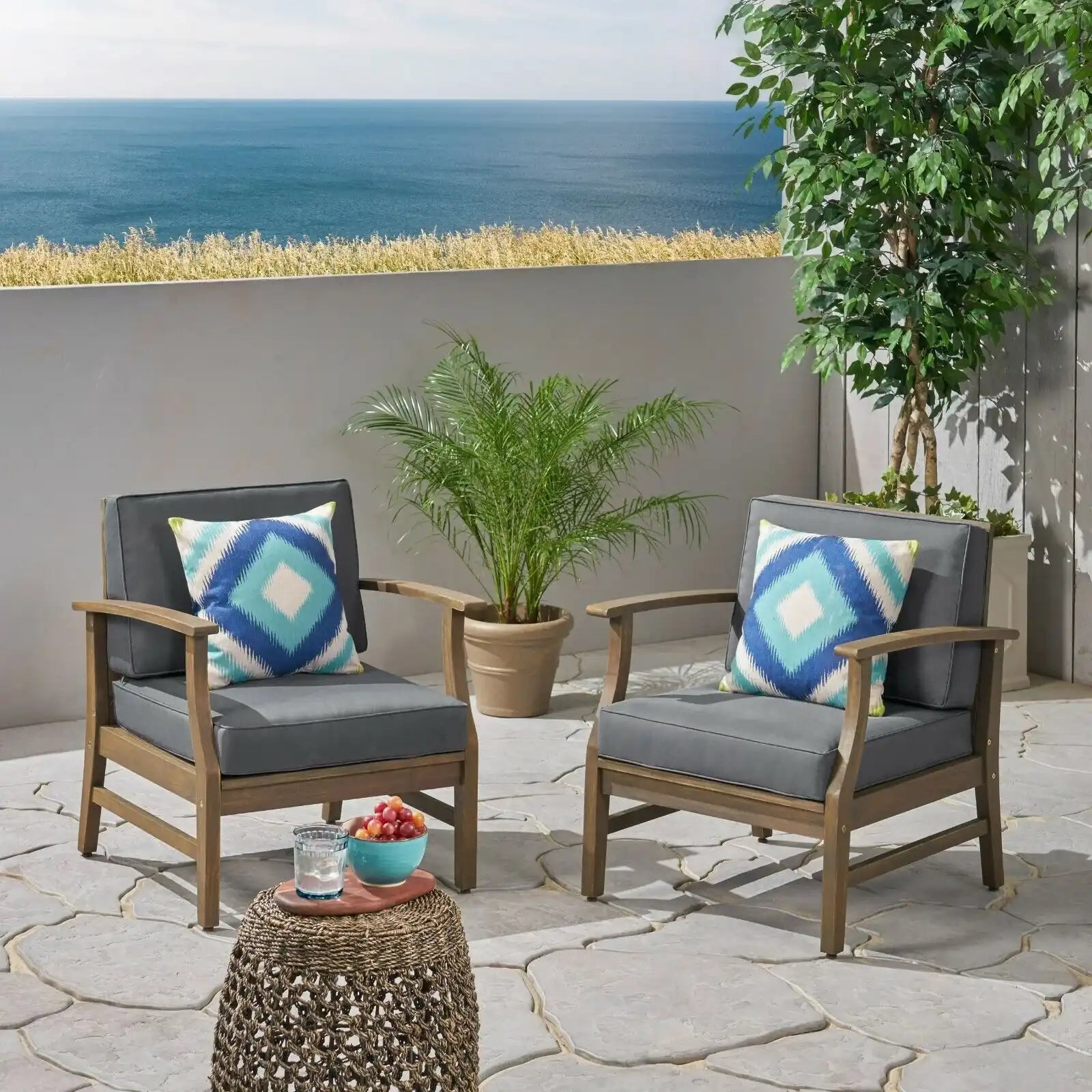 Perla - Contemporary Club Chair With Water Resistant Cushionі - Best Buy Furniture