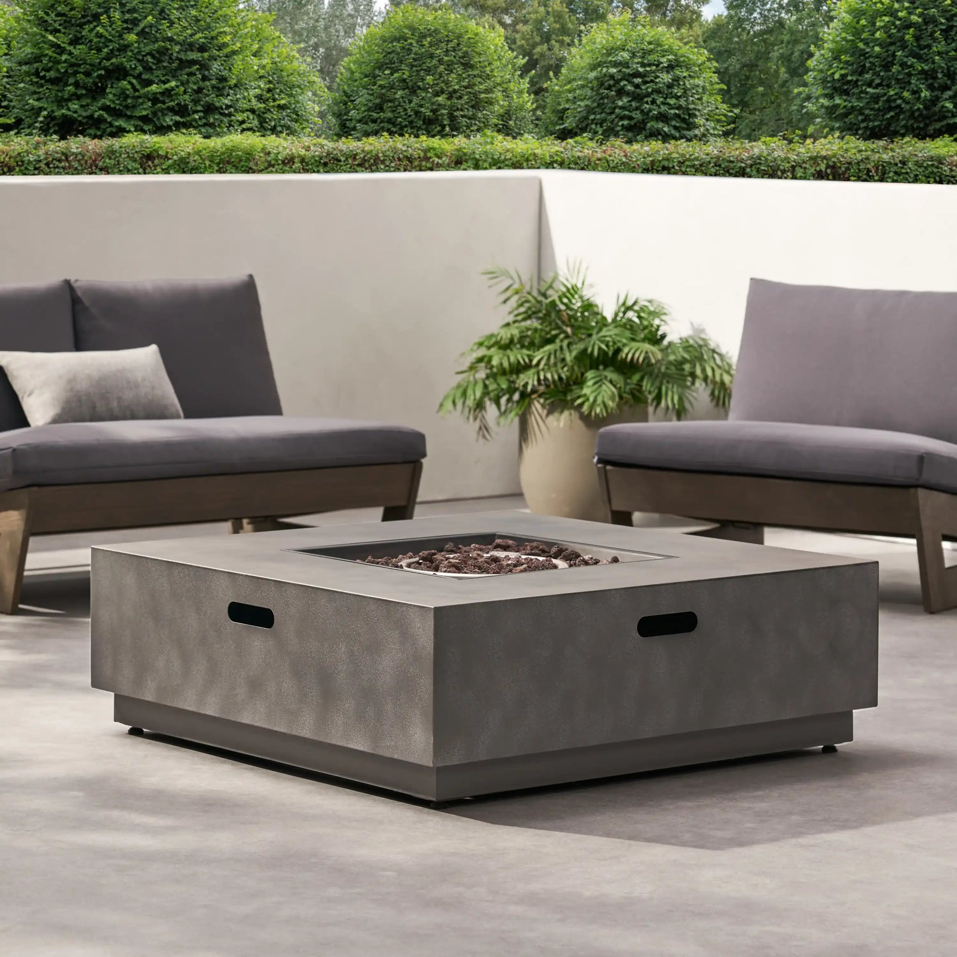 SQUARE Iron FIRE PIT-50 000 BTU - Best Buy Furniture