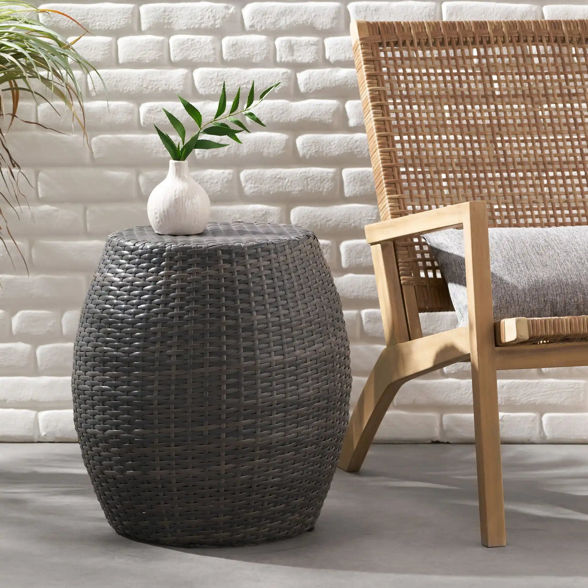 Outdoor Wicker Patio Side Table - Best Buy Furniture