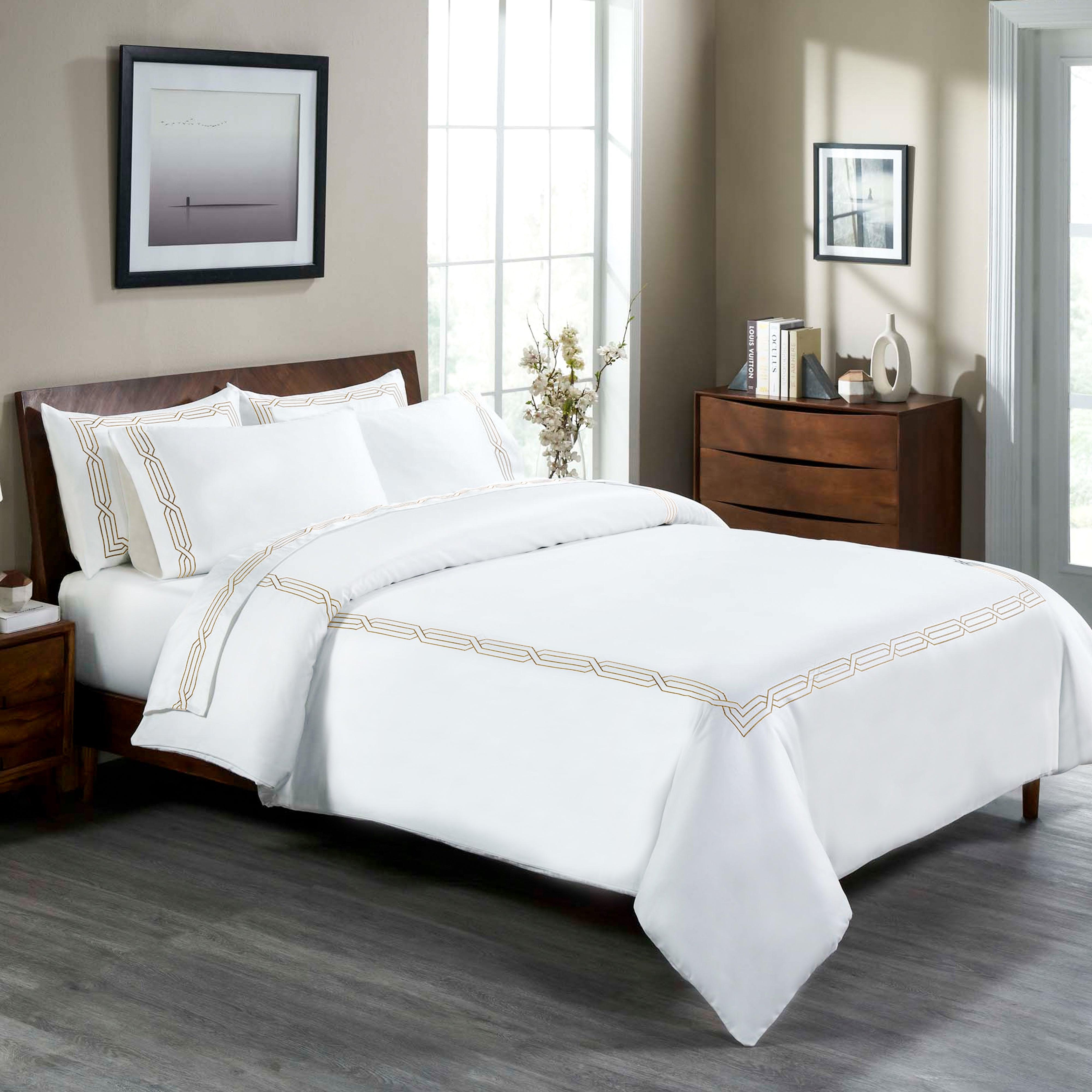 1200 Thread Count Egyptian Cotton Embroidered Scroll Duvet Cover Set