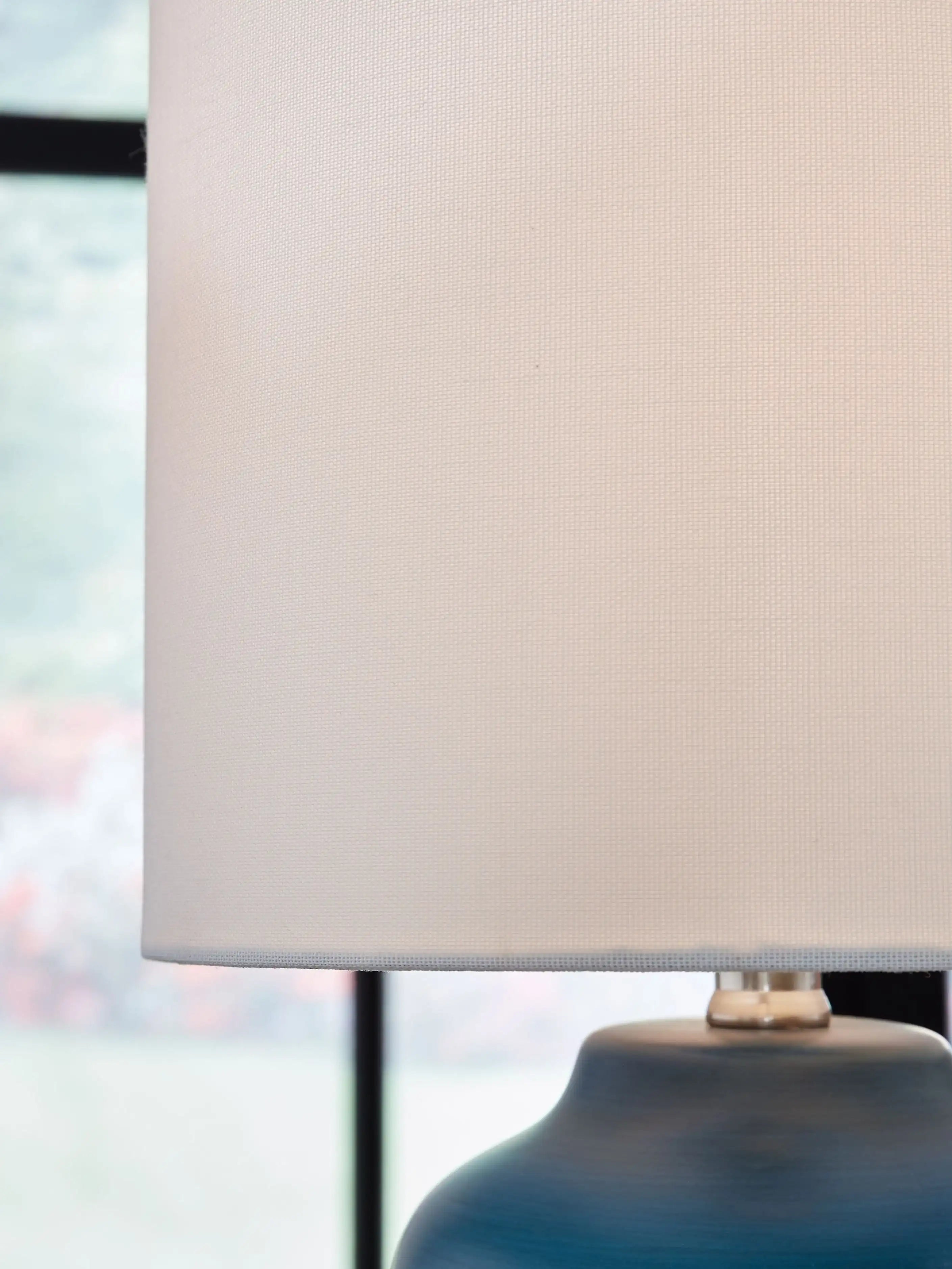 Gierburg - Ceramic Table Lamp - Best Buy Furniture