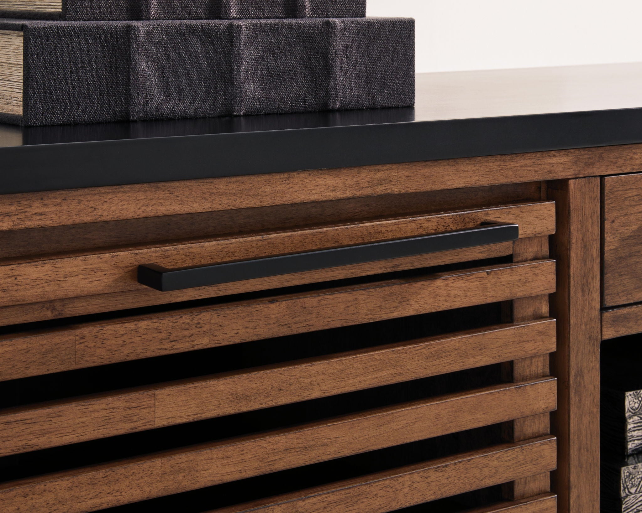 Kallari - Credenza - Best Buy Furniture