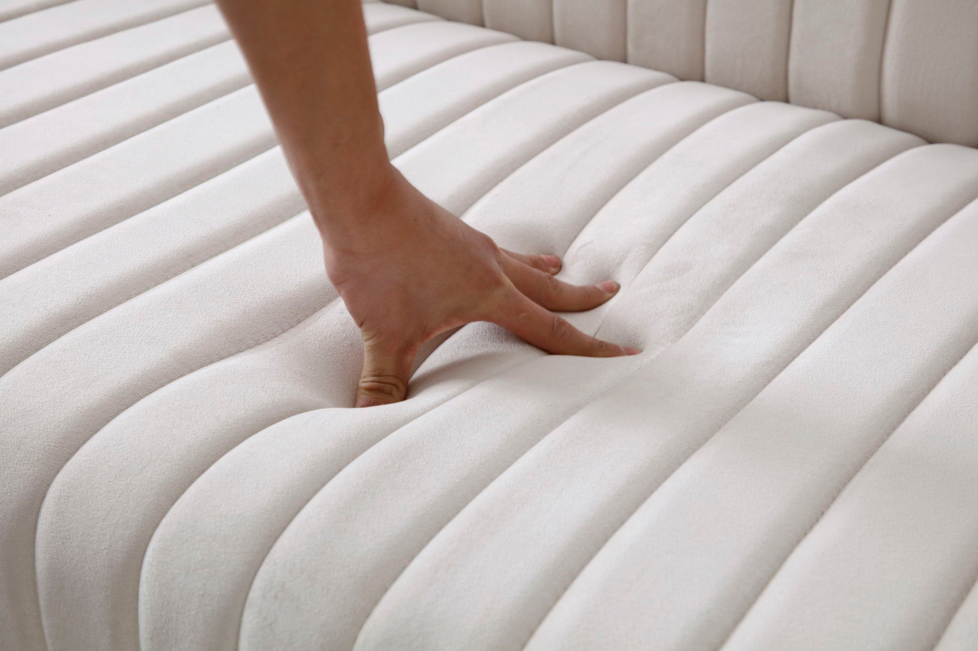 Contemporary Vertical Channel Tufted Velvet Sectional Sofa For Living Room Apartment With Ottoman And 4 Pillows - Best Buy Furniture