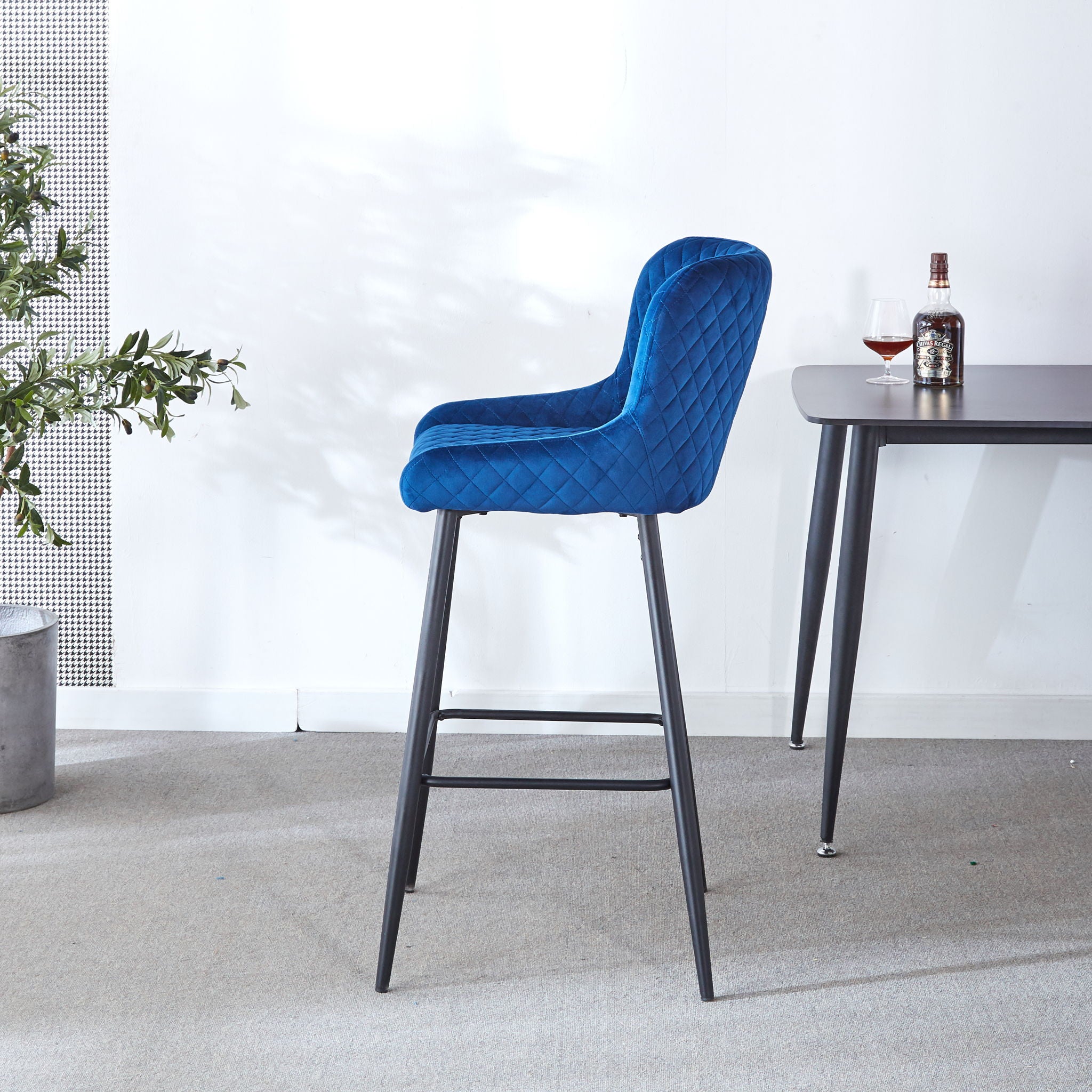 Ergonomic Counter Height Bar Stool (Set of 2) - Best Buy Furniture