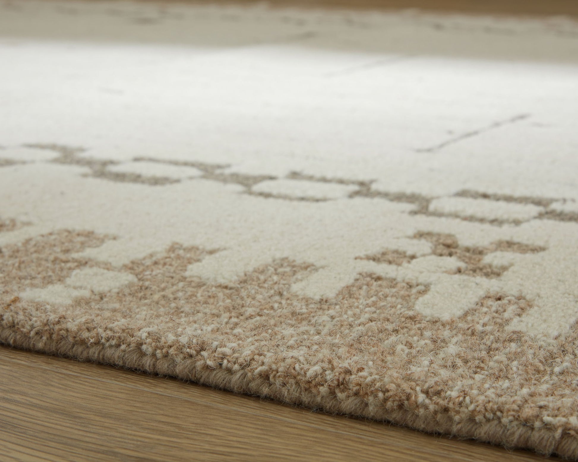 Dot - Rug - Best Buy Furniture