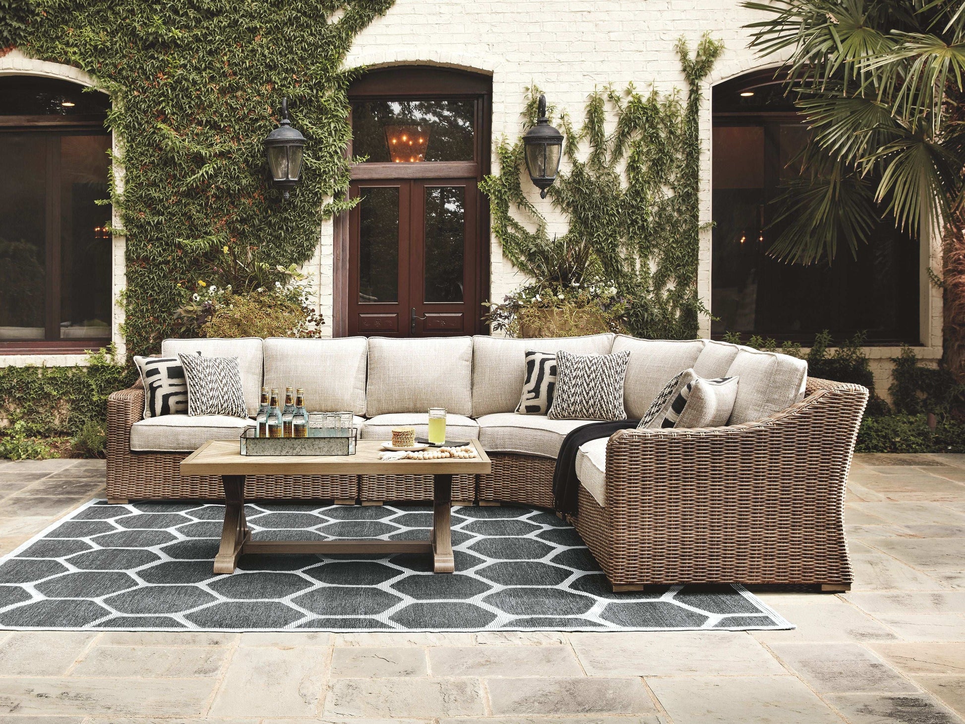 Beachcroft - Sectional Lounge Set - Best Buy Furniture