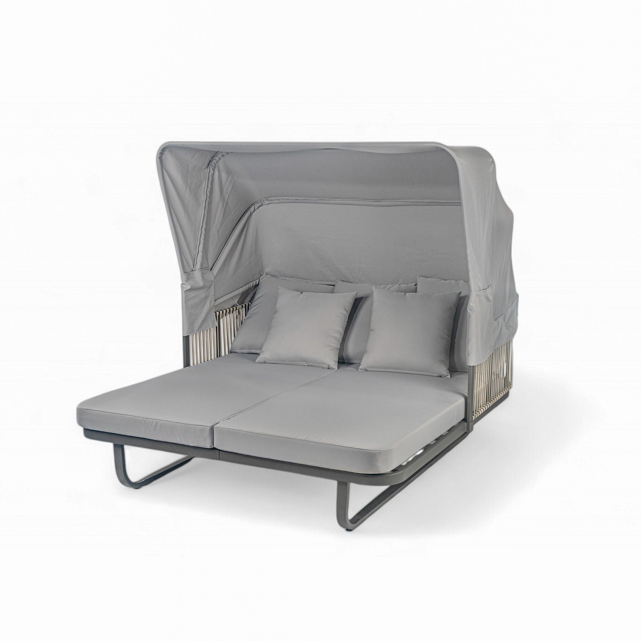 Outdoor Patio Rattan Daybed With Detachable Pillows - Best Buy Furniture