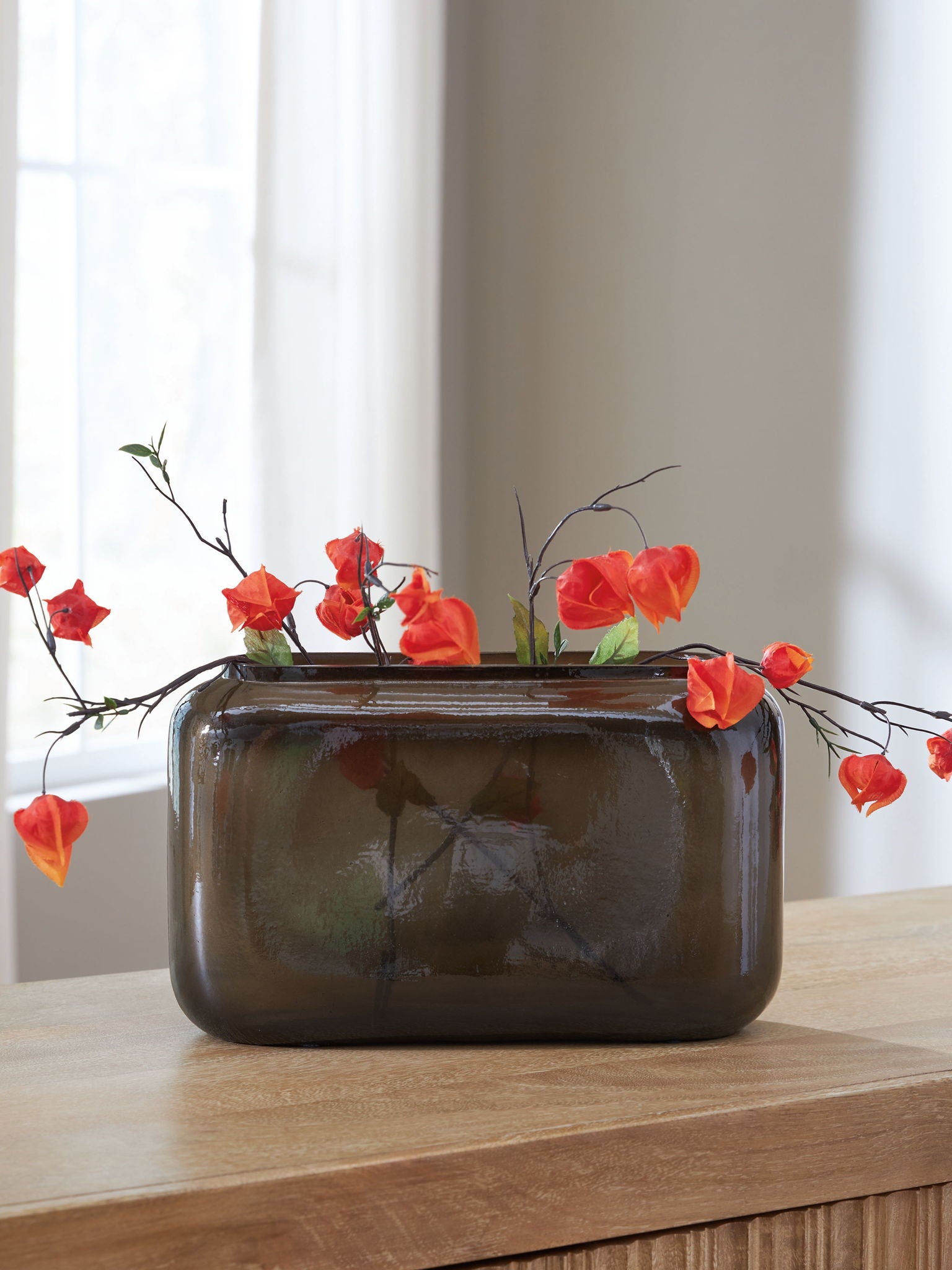 Sumner - Vase - Best Buy Furniture