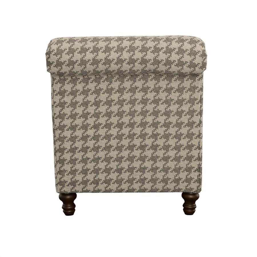 Glenn - Upholstered English Arm Accent Chair - Best Buy Furniture