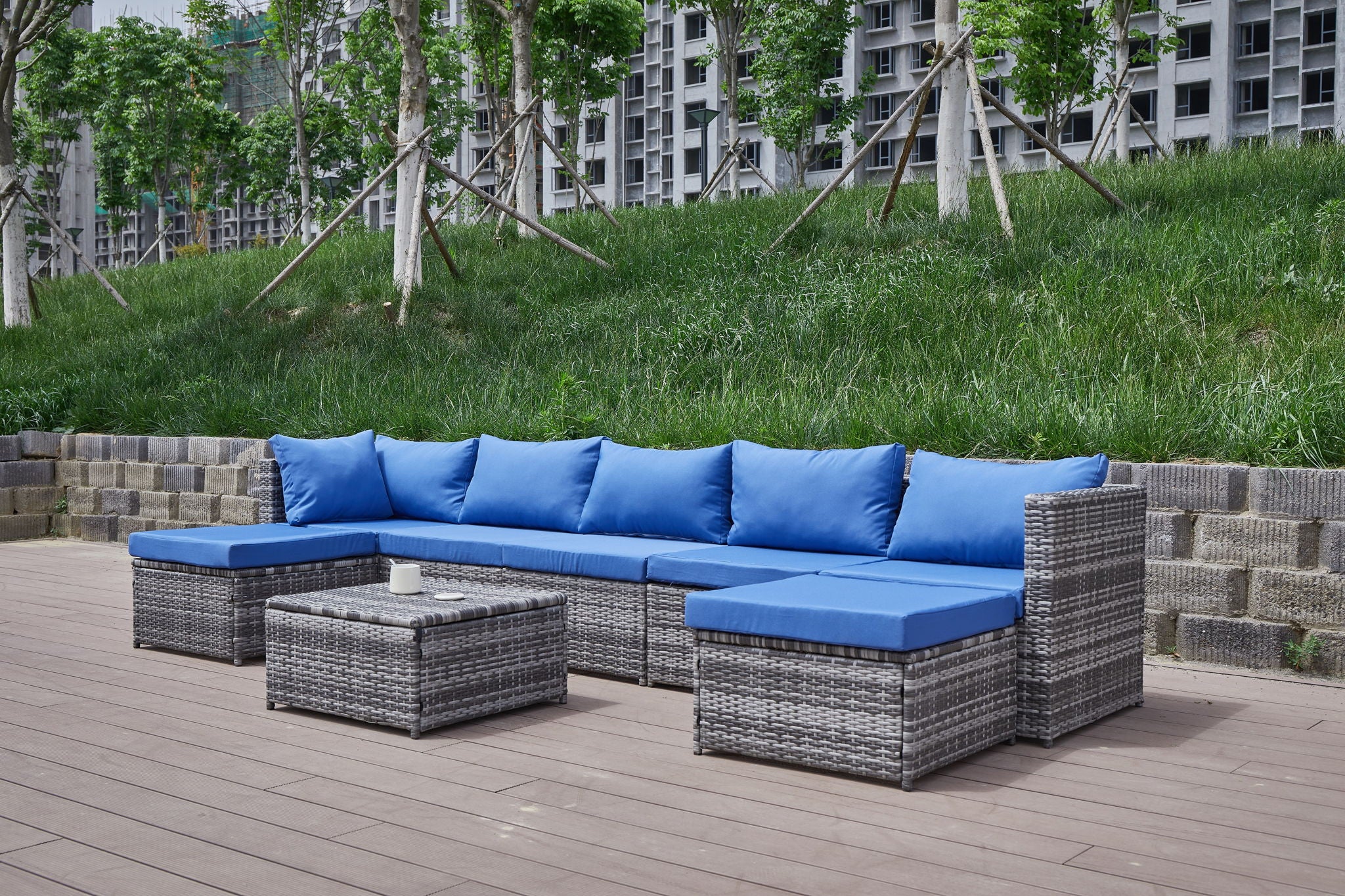 Patio Sofa With Cushions - Best Buy Furniture