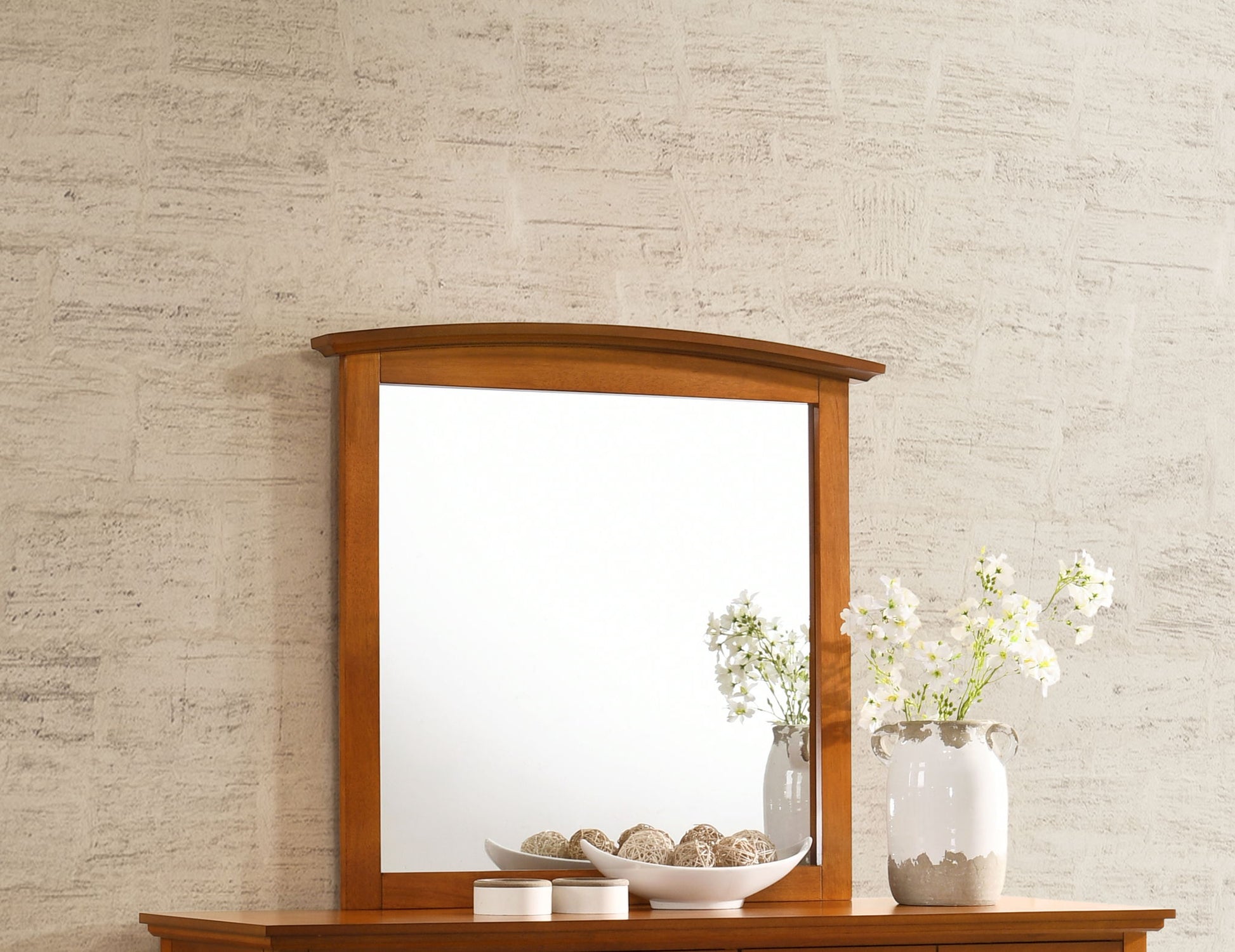 Elegant Wall Mirror - Best Buy Furniture