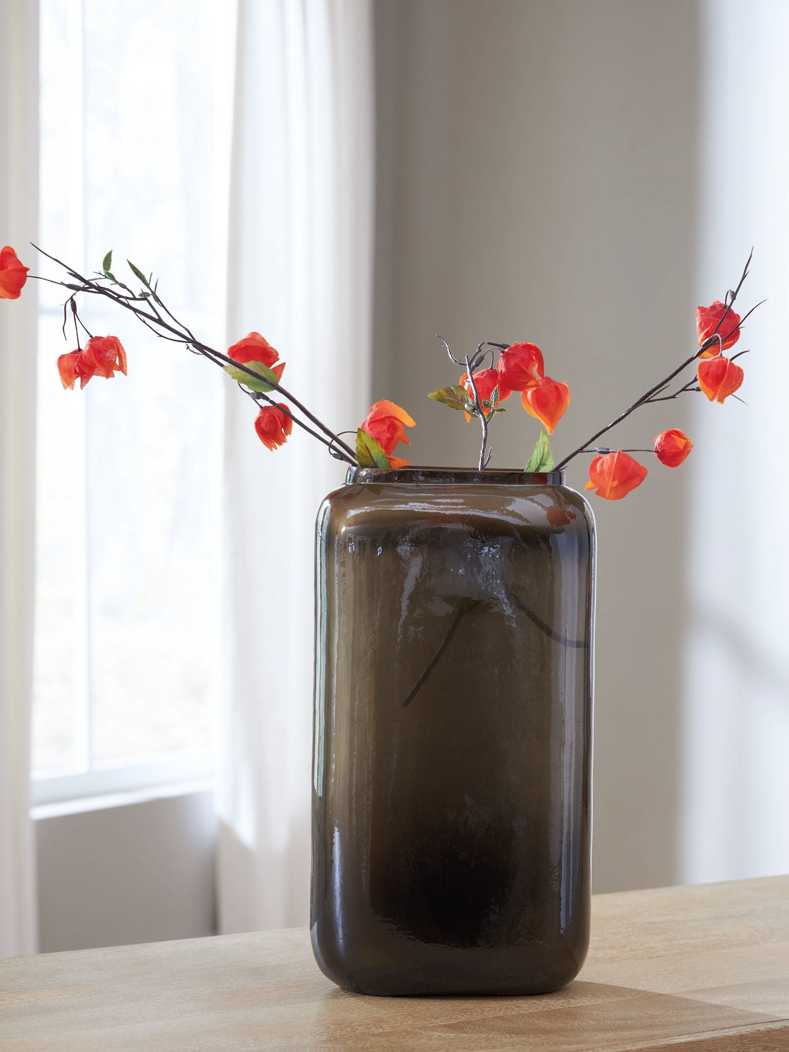 Sumner - Vase - Best Buy Furniture