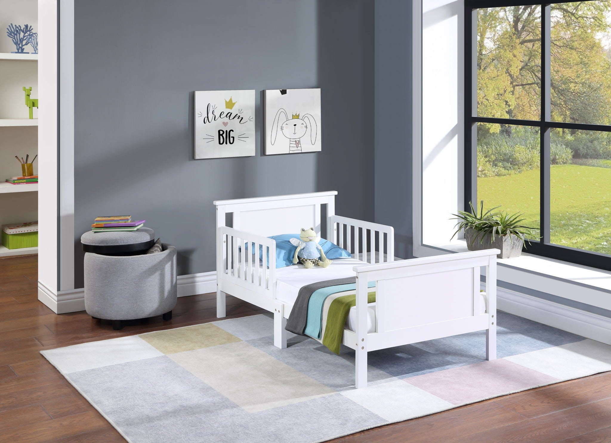 Connelly - Reversible Panel Toddler Bed - Best Buy Furniture