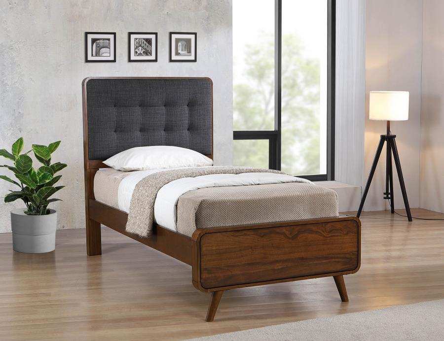 Robyn - Wood Panel Bed - Best Buy Furniture