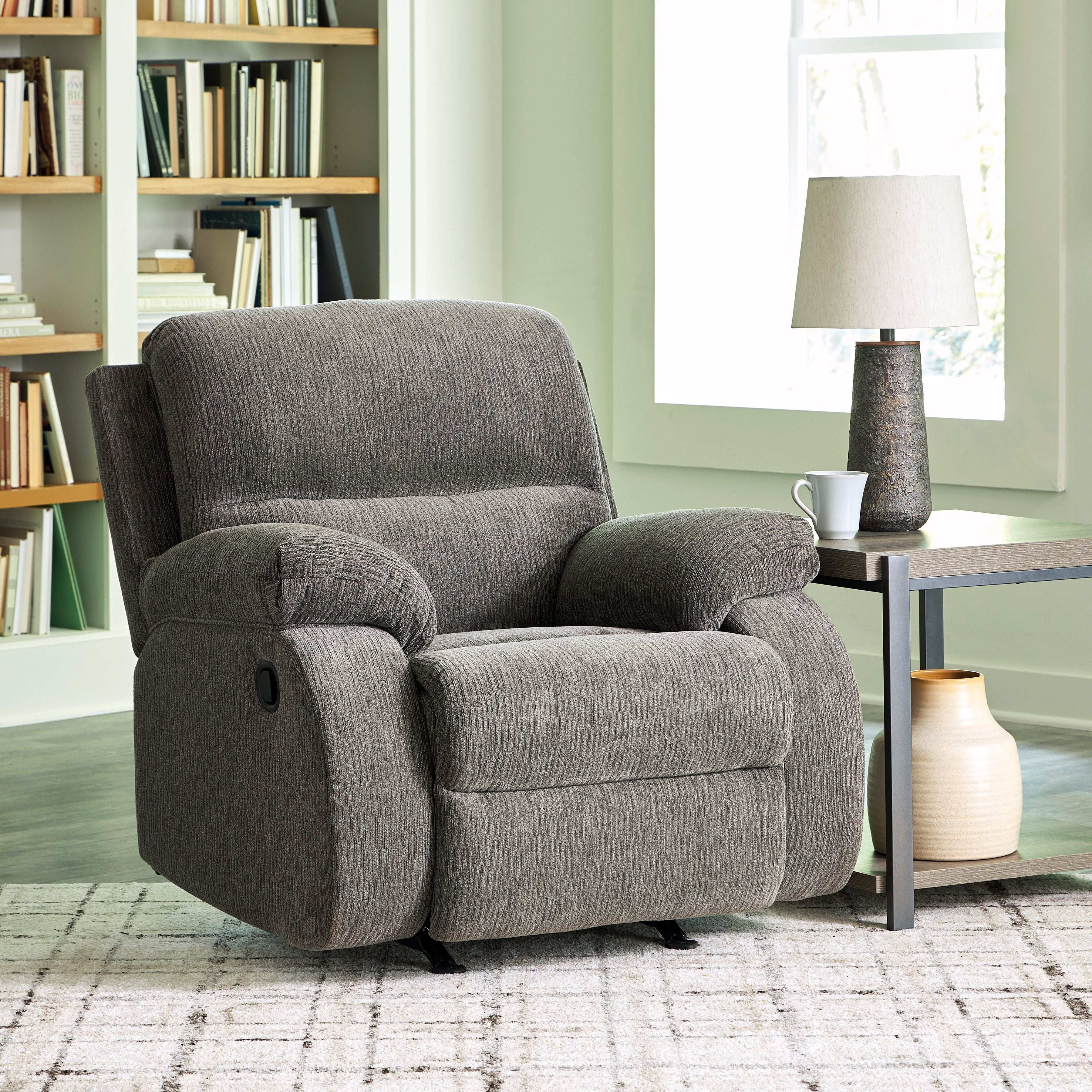 Scranto - Rocker Recliner - Best Buy Furniture