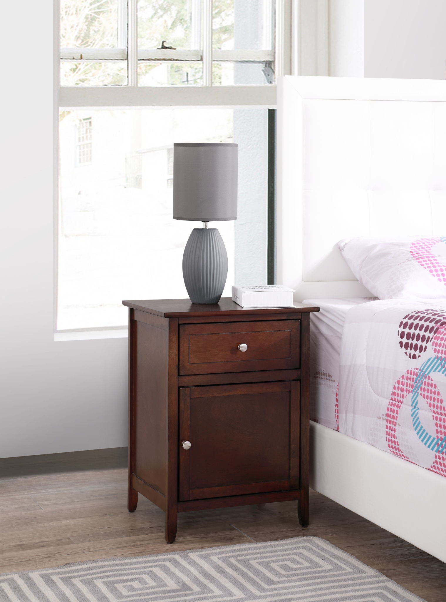 Izzy - 1 Drawer /1 Door Nightstand - Best Buy Furniture