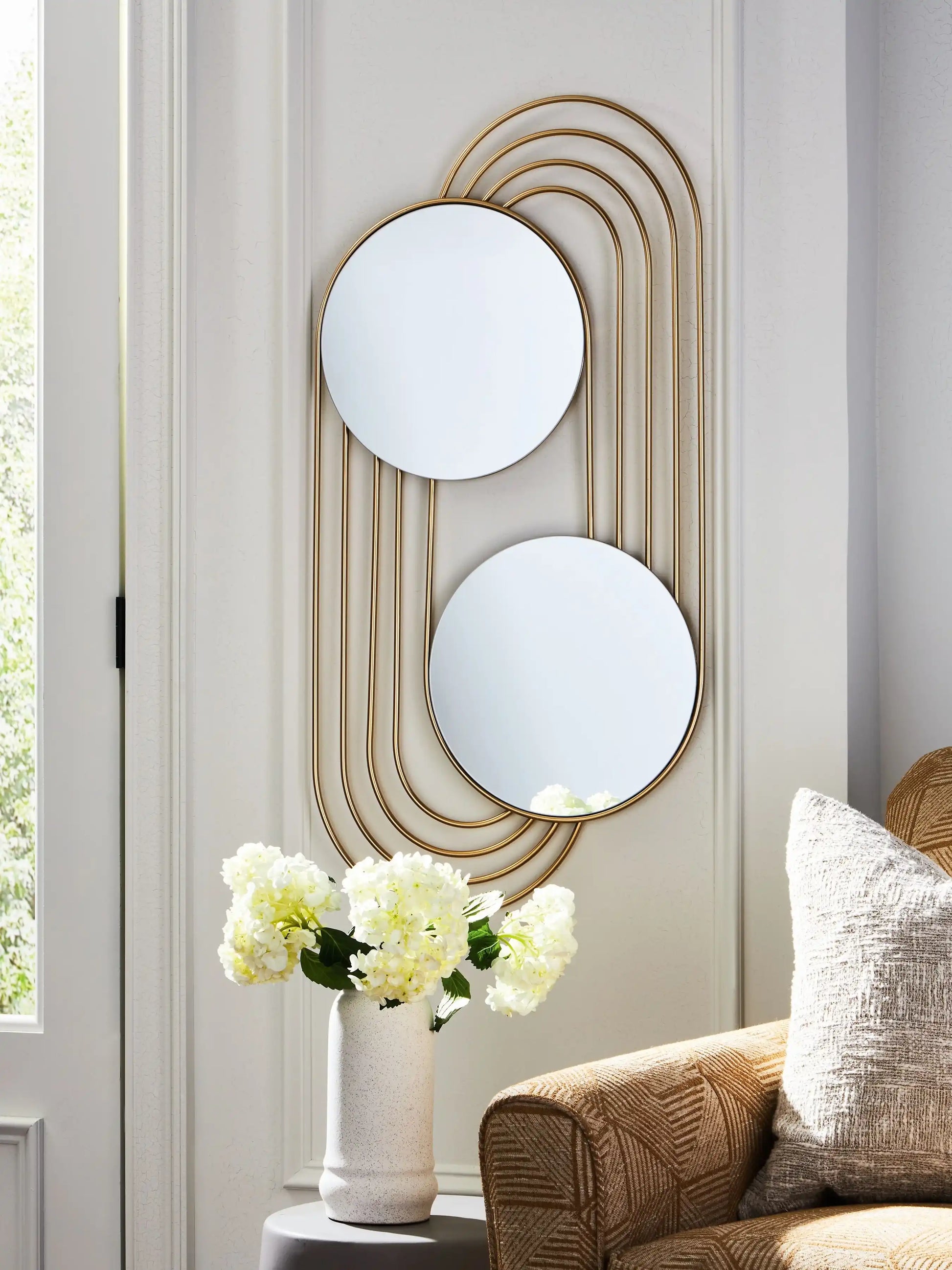 Warrenley - Accent Mirror - Gold Finish - Best Buy Furniture