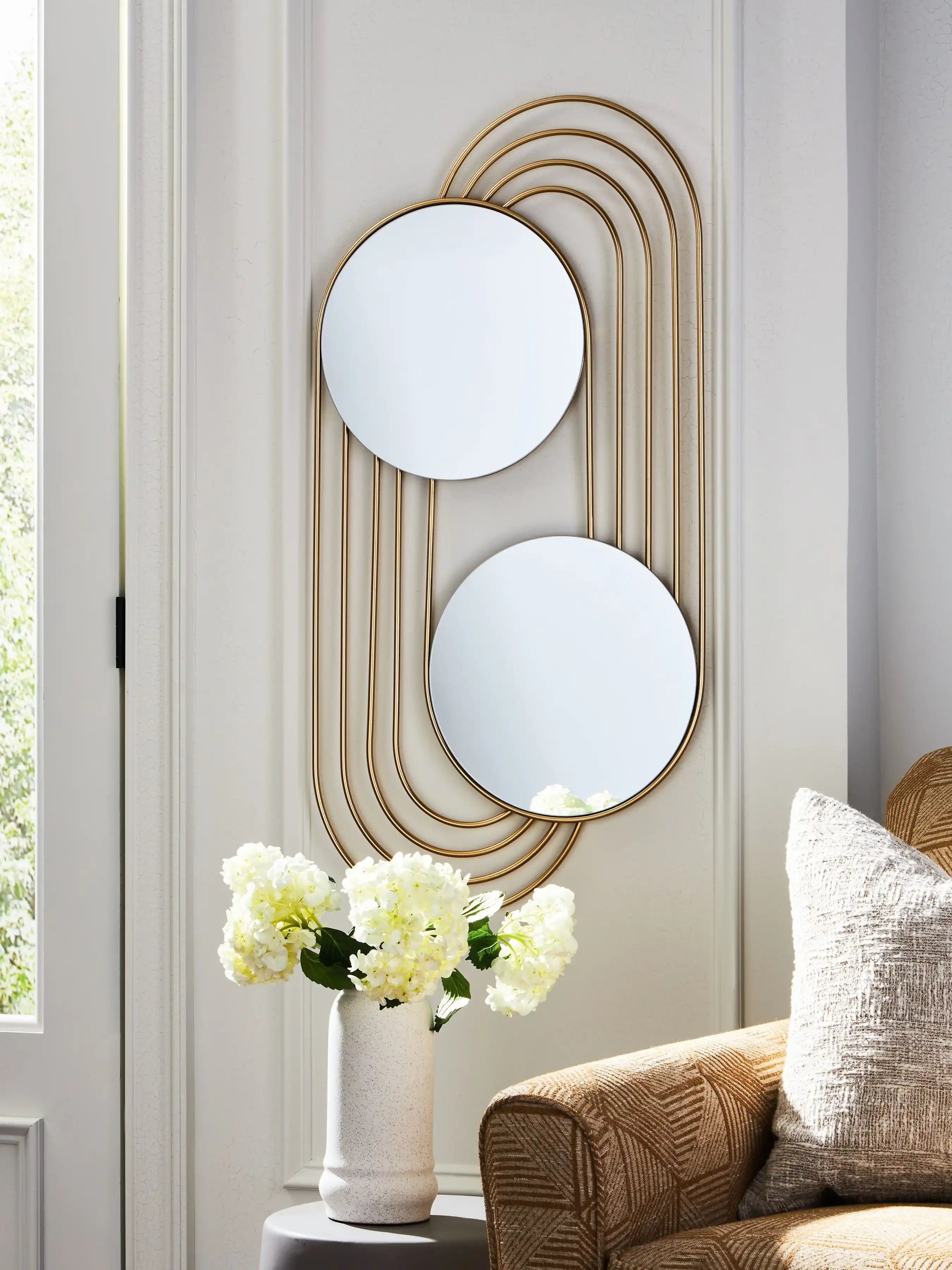 Warrenley - Accent Mirror - Gold Finish - Best Buy Furniture