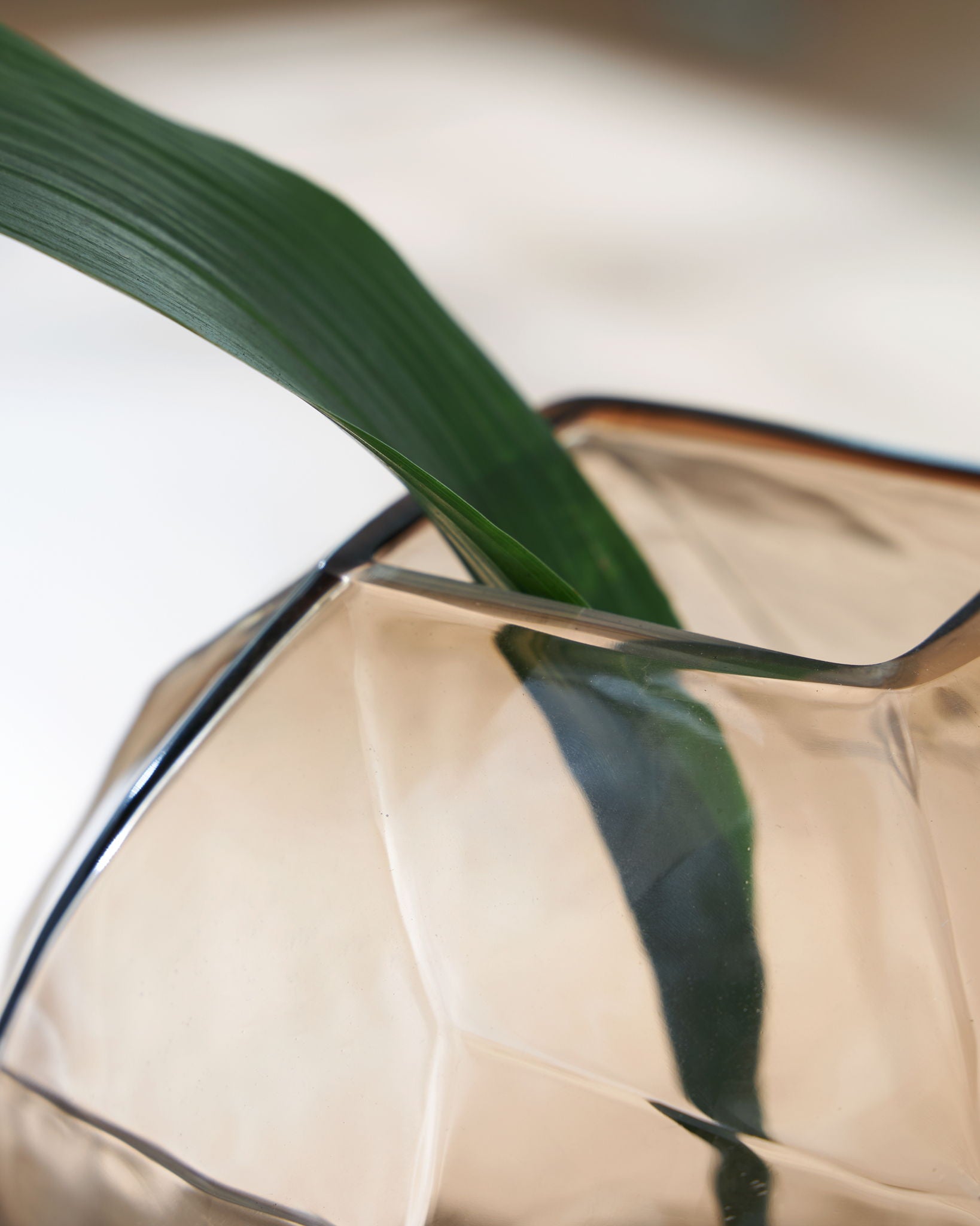 Ewart - Vase - Best Buy Furniture