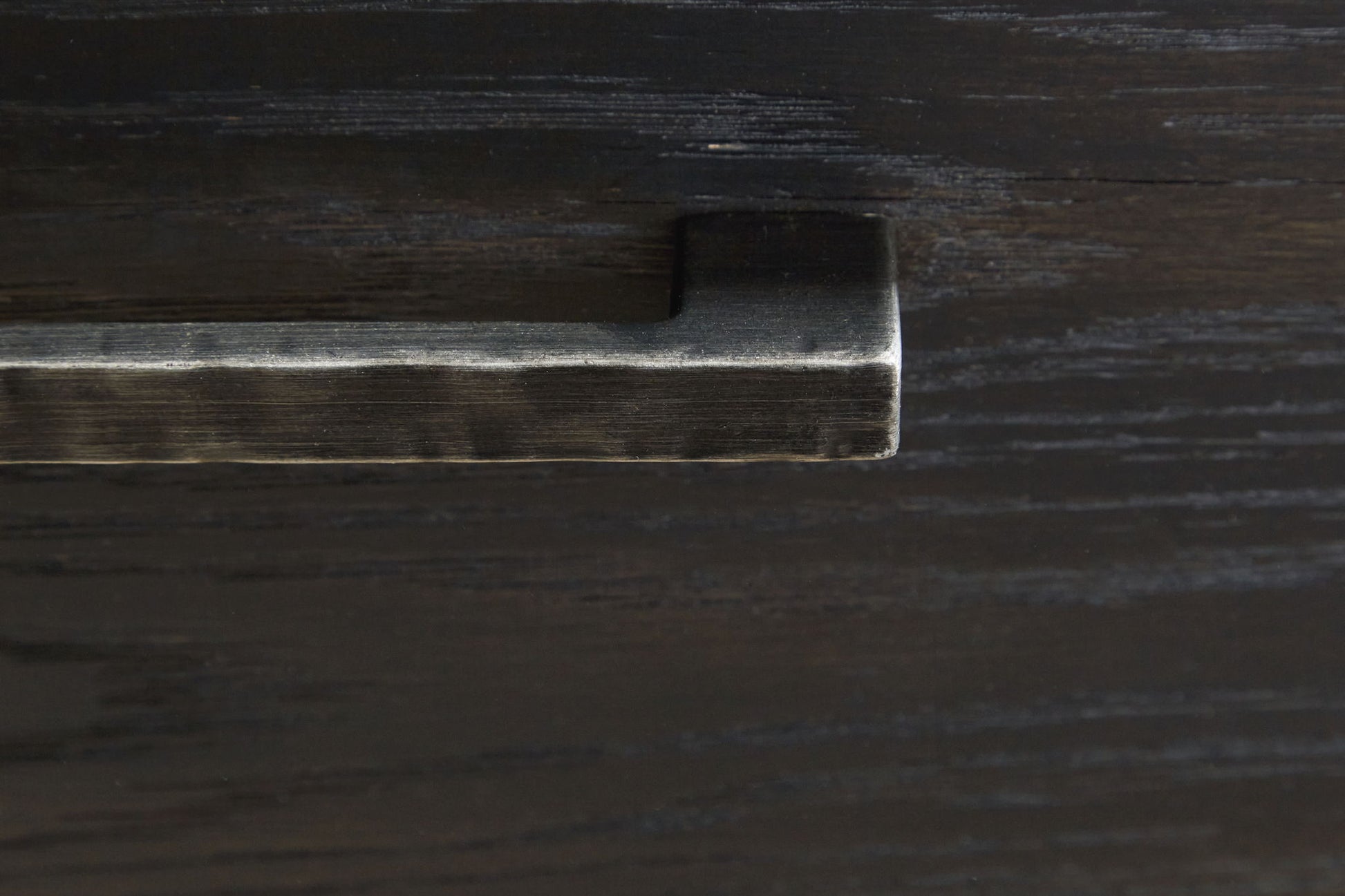 Galliden - Extra Large TV Stand - Best Buy Furniture