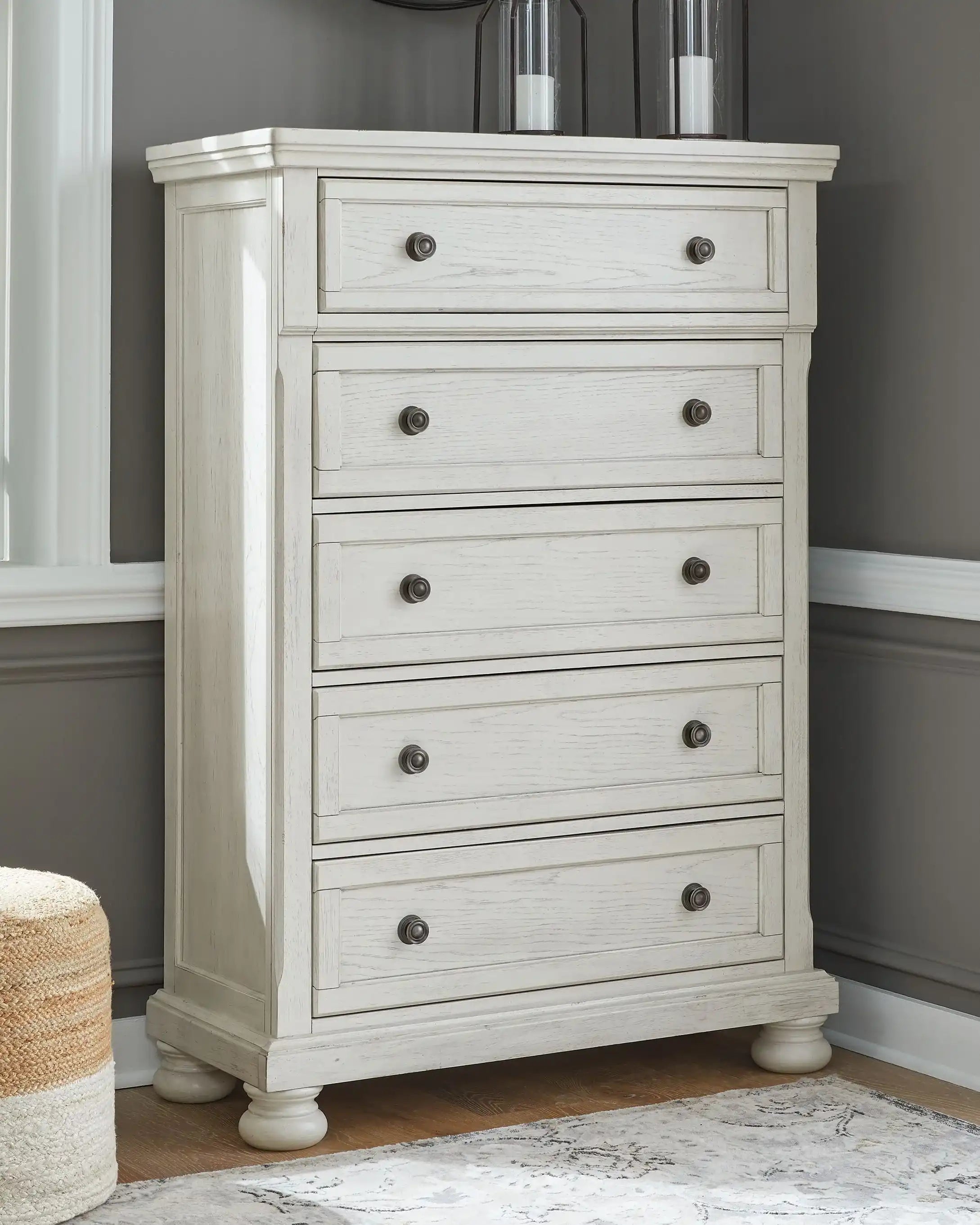 Robbinsdale - Five Drawer Chest - Antique White - Best Buy Furniture