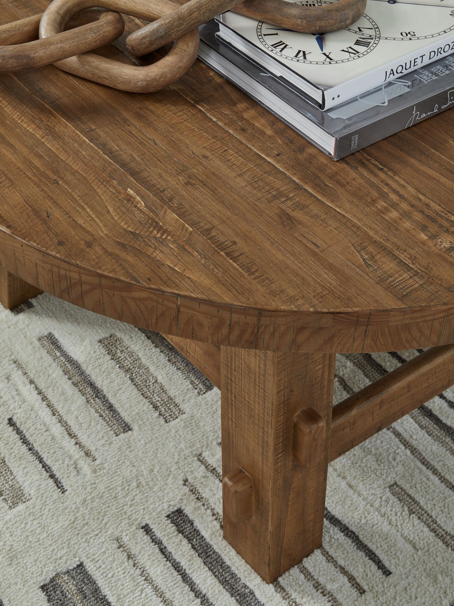 Mackifeld - Round Cocktail Table - Warm Brown - Best Buy Furniture