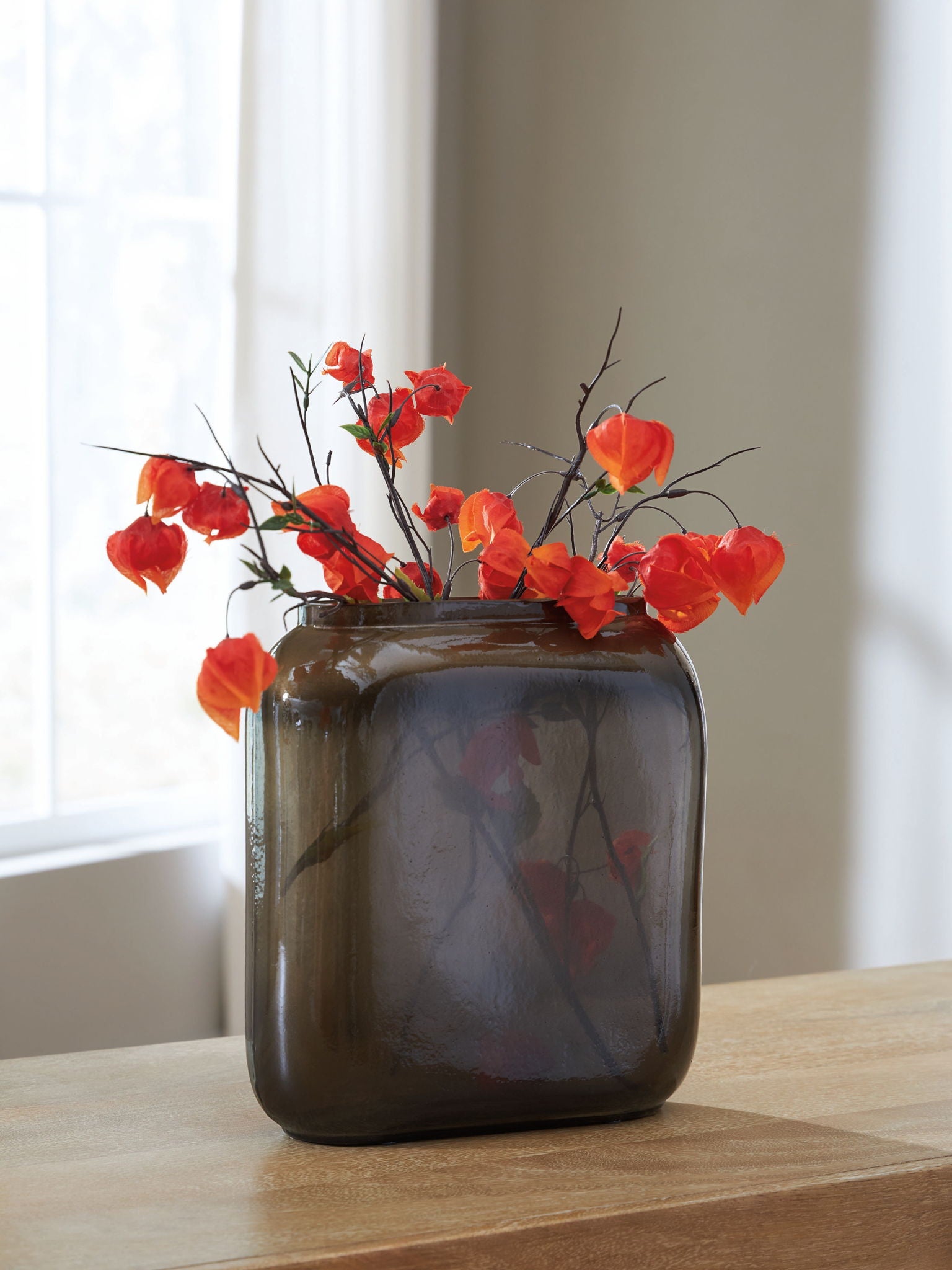 Sumner - Vase - Best Buy Furniture