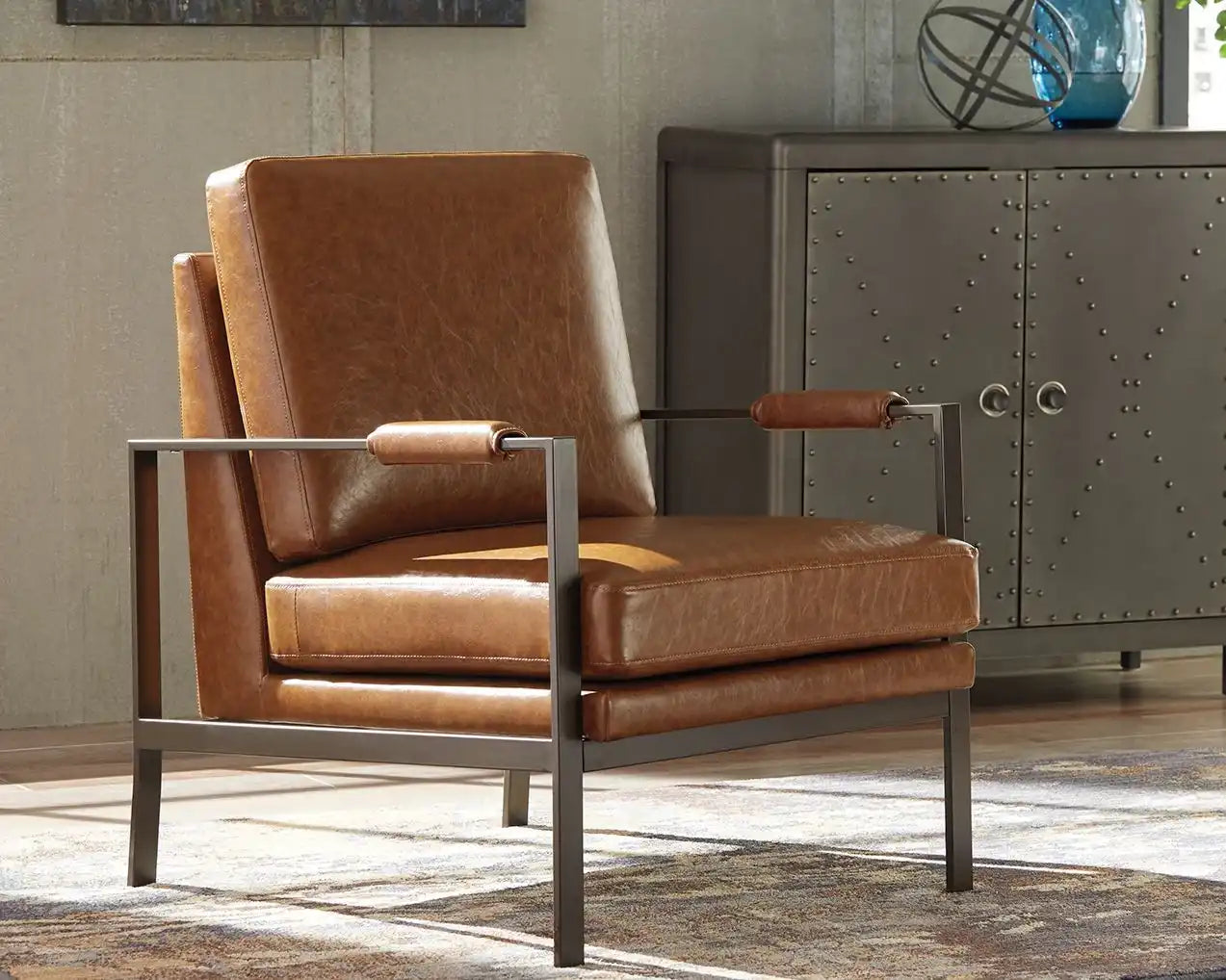 Peacemaker - Accent Chair - Brown - Best Buy Furniture