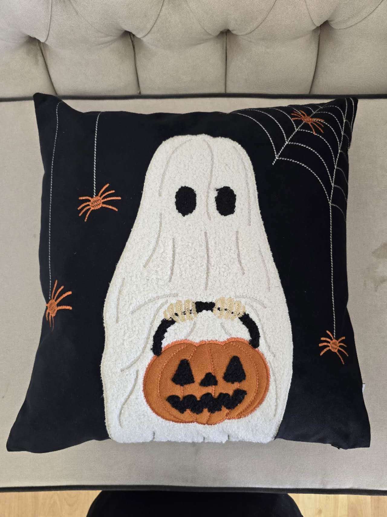 Halloween Ghost with Pumpkin Bucket Throw Pillow - Best Buy Furniture