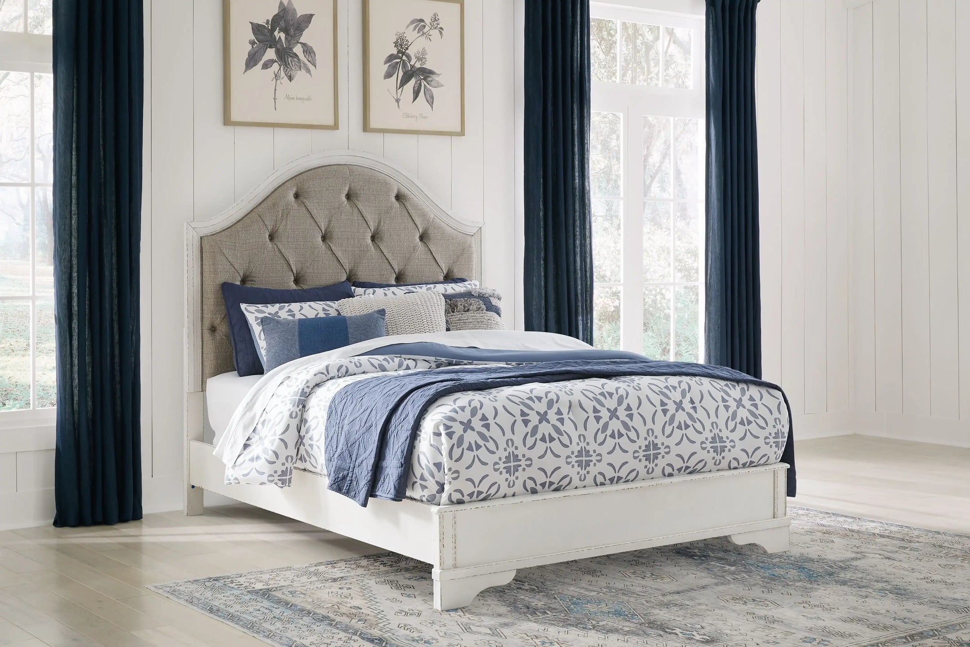 Blendon - Upholstered Panel Bed - Best Buy Furniture