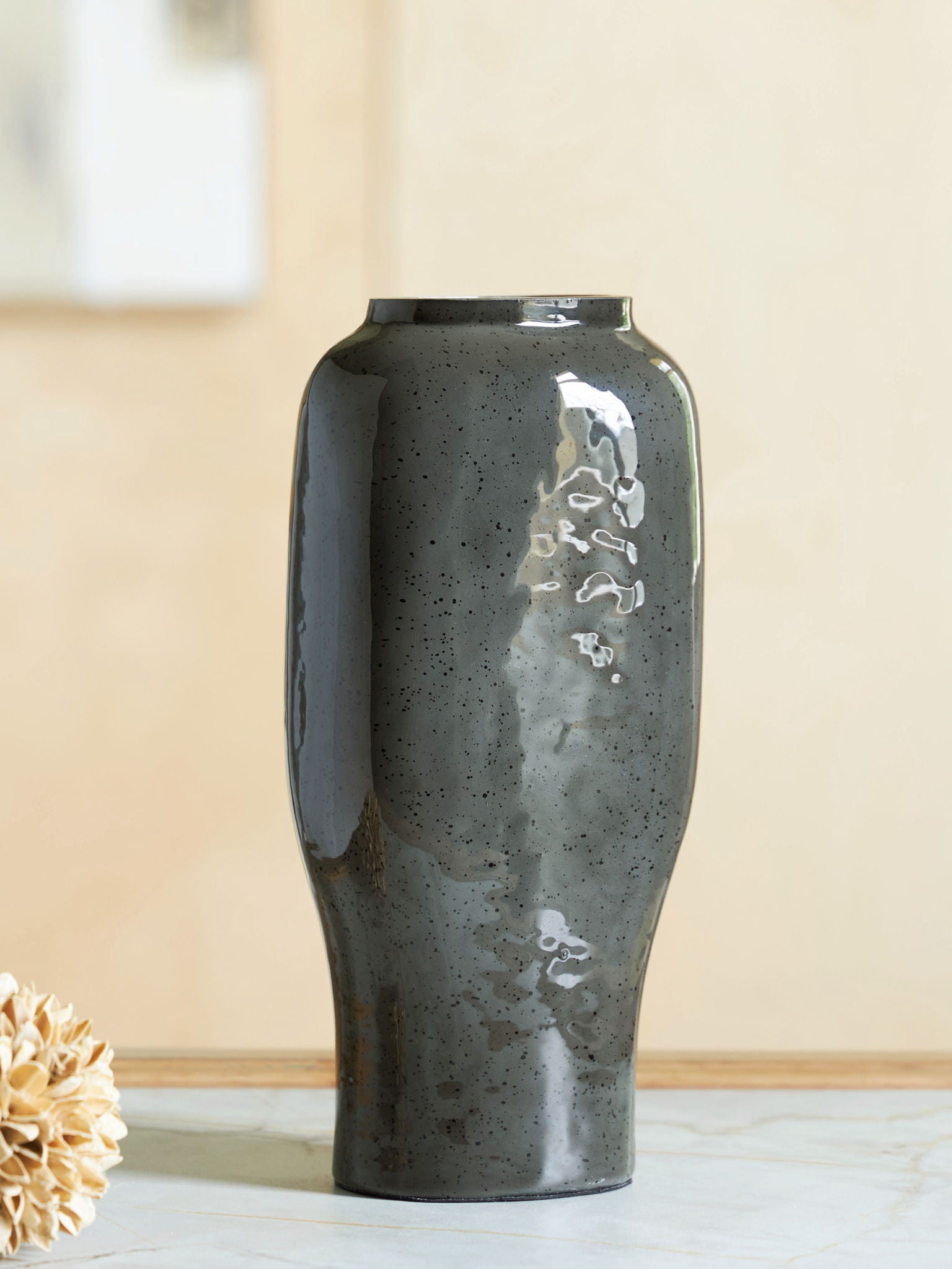 Kierlain - Vase - Best Buy Furniture