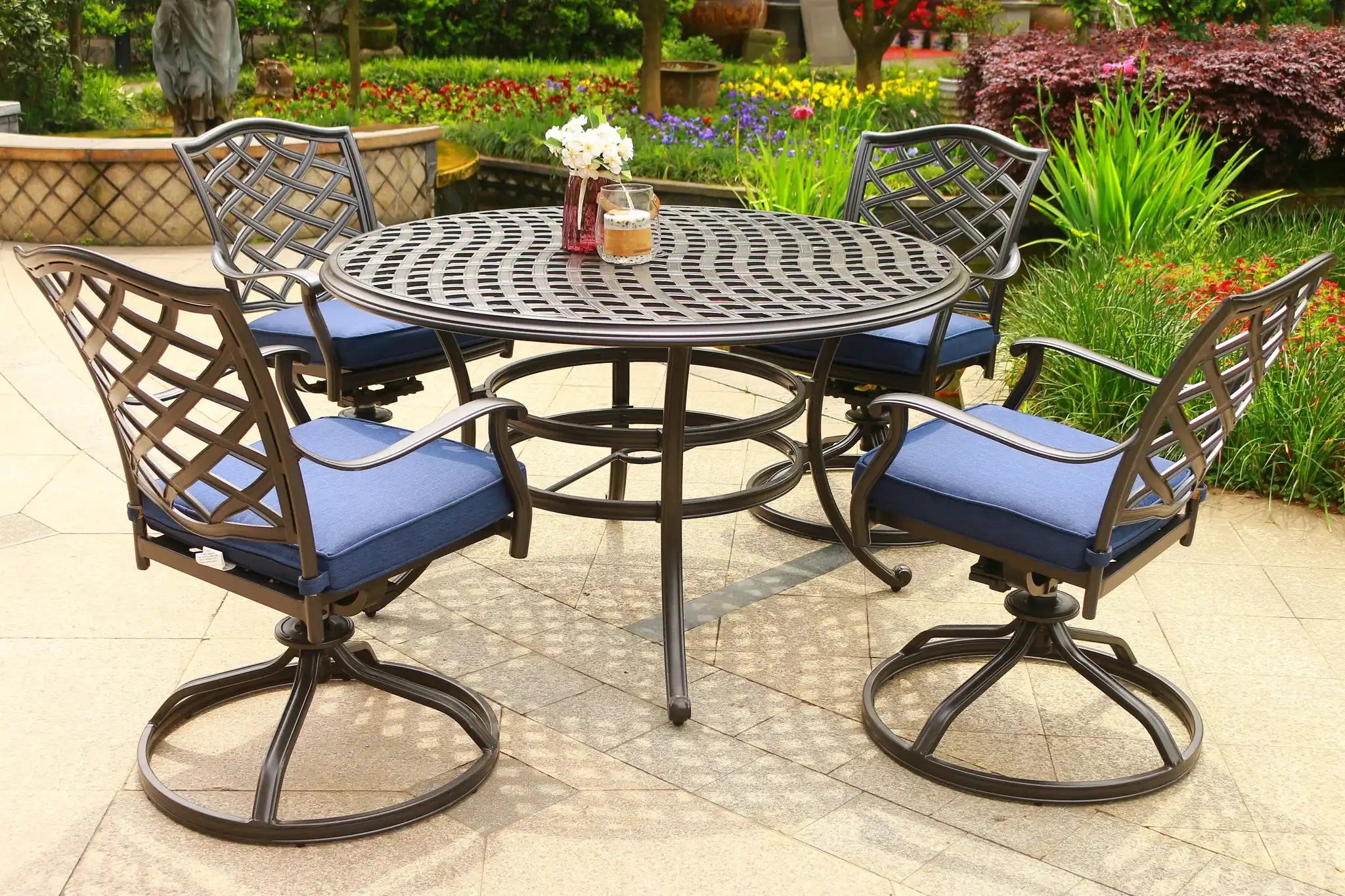 Round 49" Long Aluminum Dining Set With Cushions - Best Buy Furniture