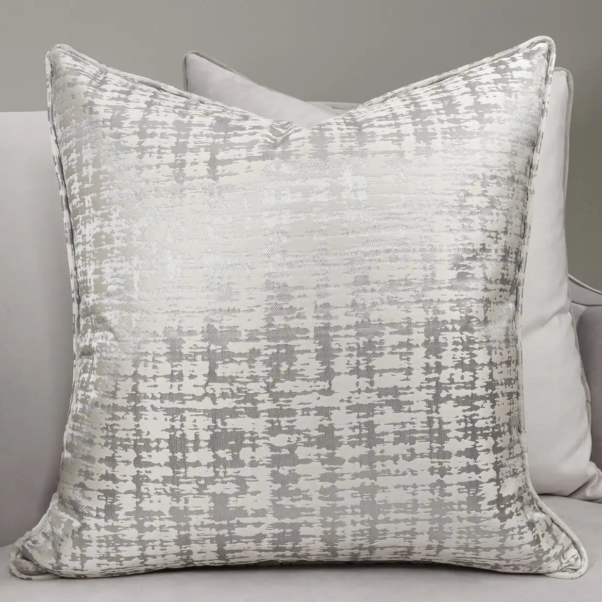 Roxbury Park - Velvet Loveseat - Steel / Slate - Best Buy Furniture