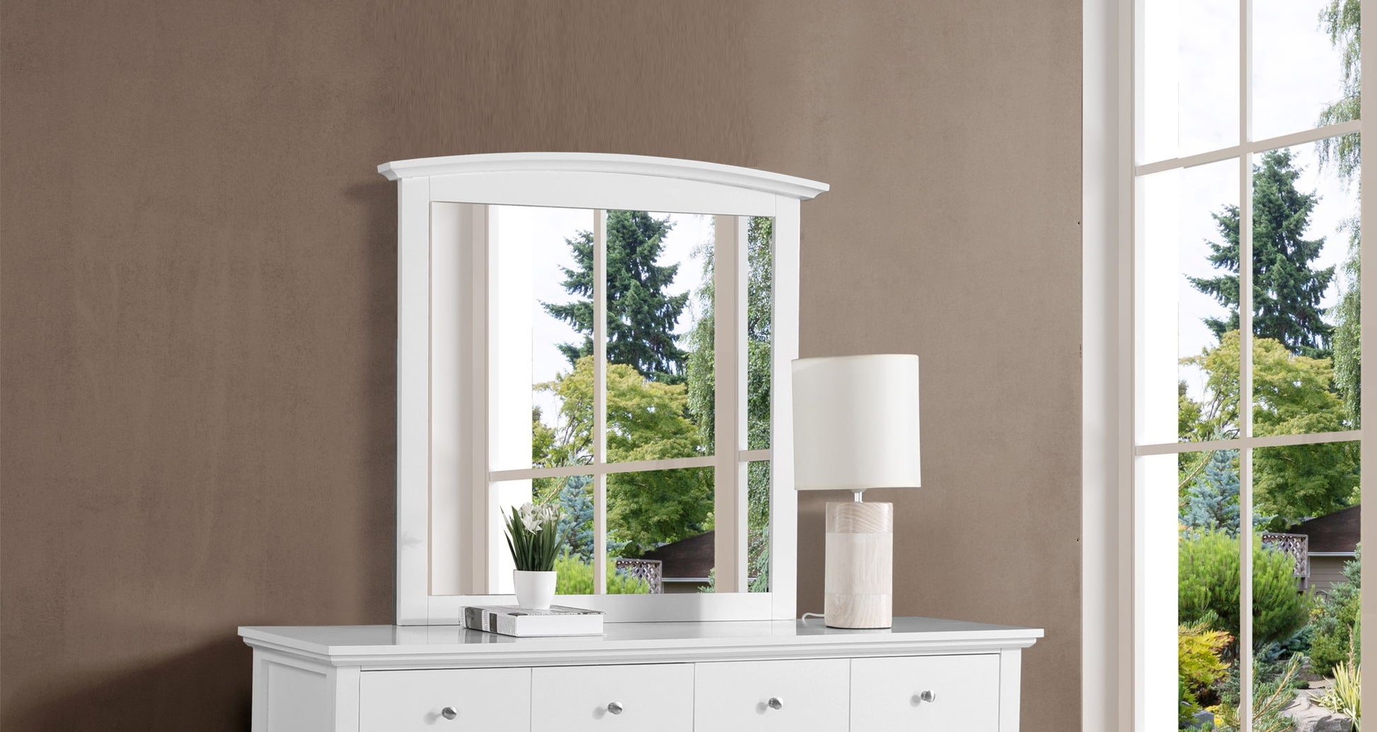 Elegant Wall Mirror - Best Buy Furniture
