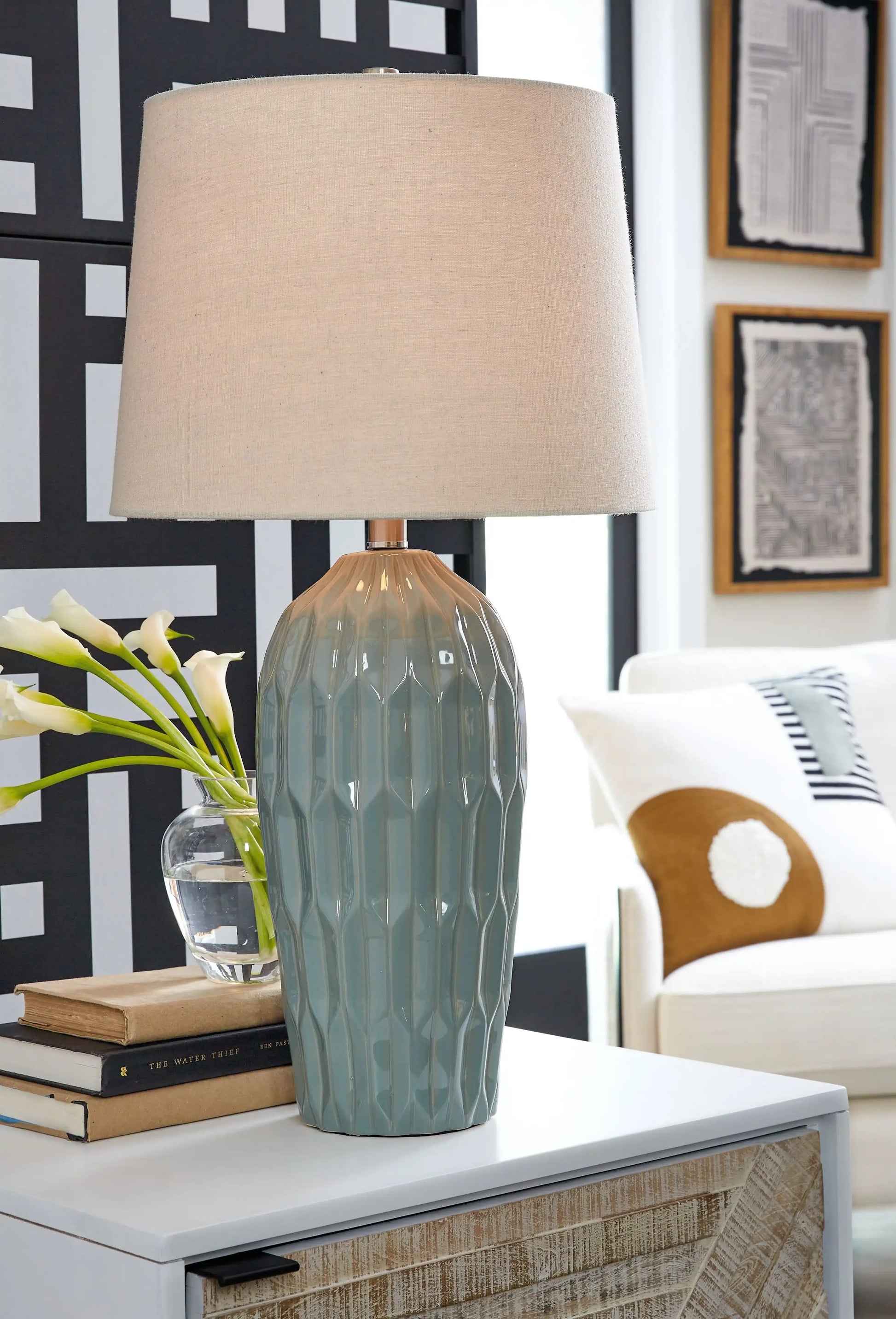 Hadbury - Ceramic Table Lamp (Set of 2) - Best Buy Furniture