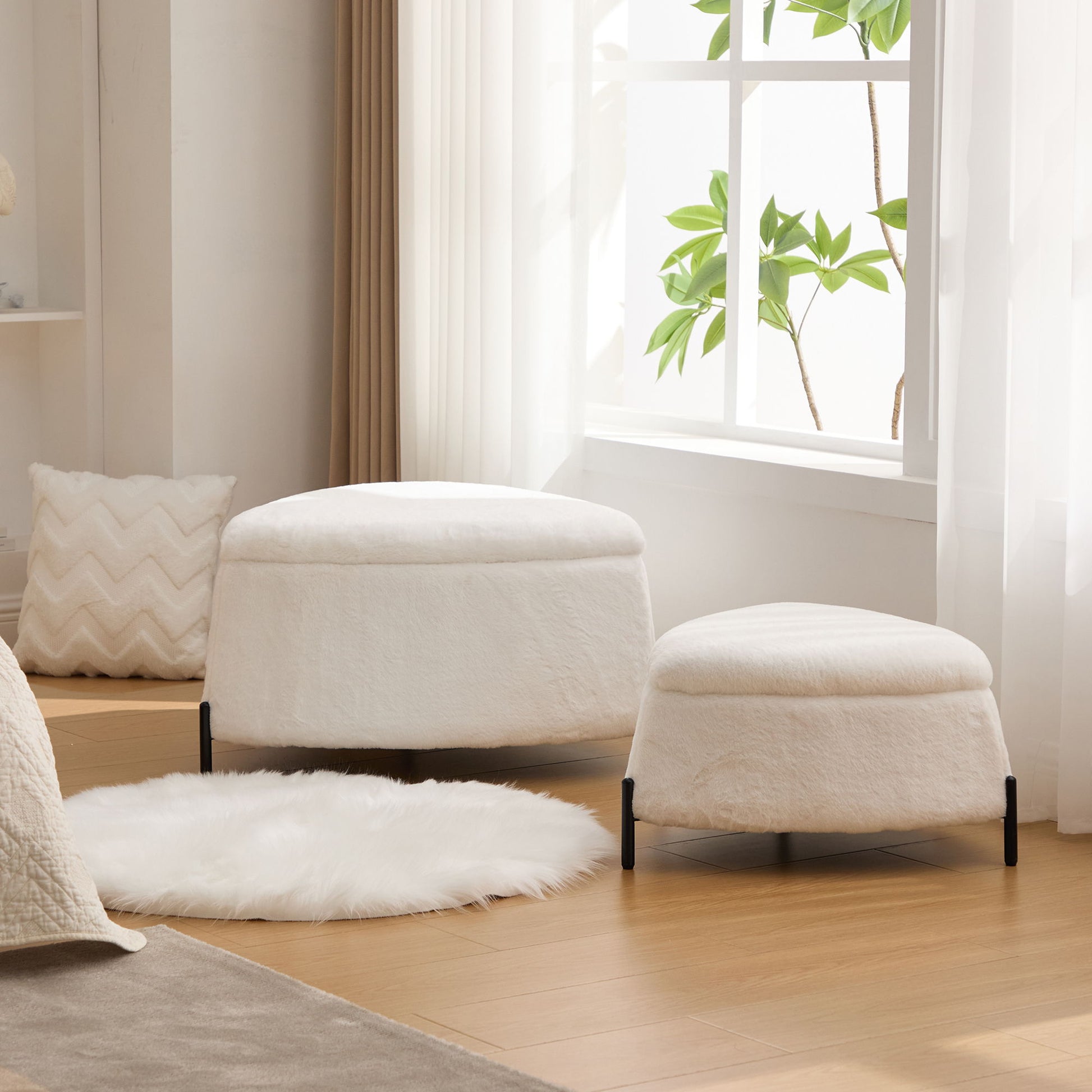 Upholstered Storage Ottoman Set With Reversible Lid - Best Buy Furniture