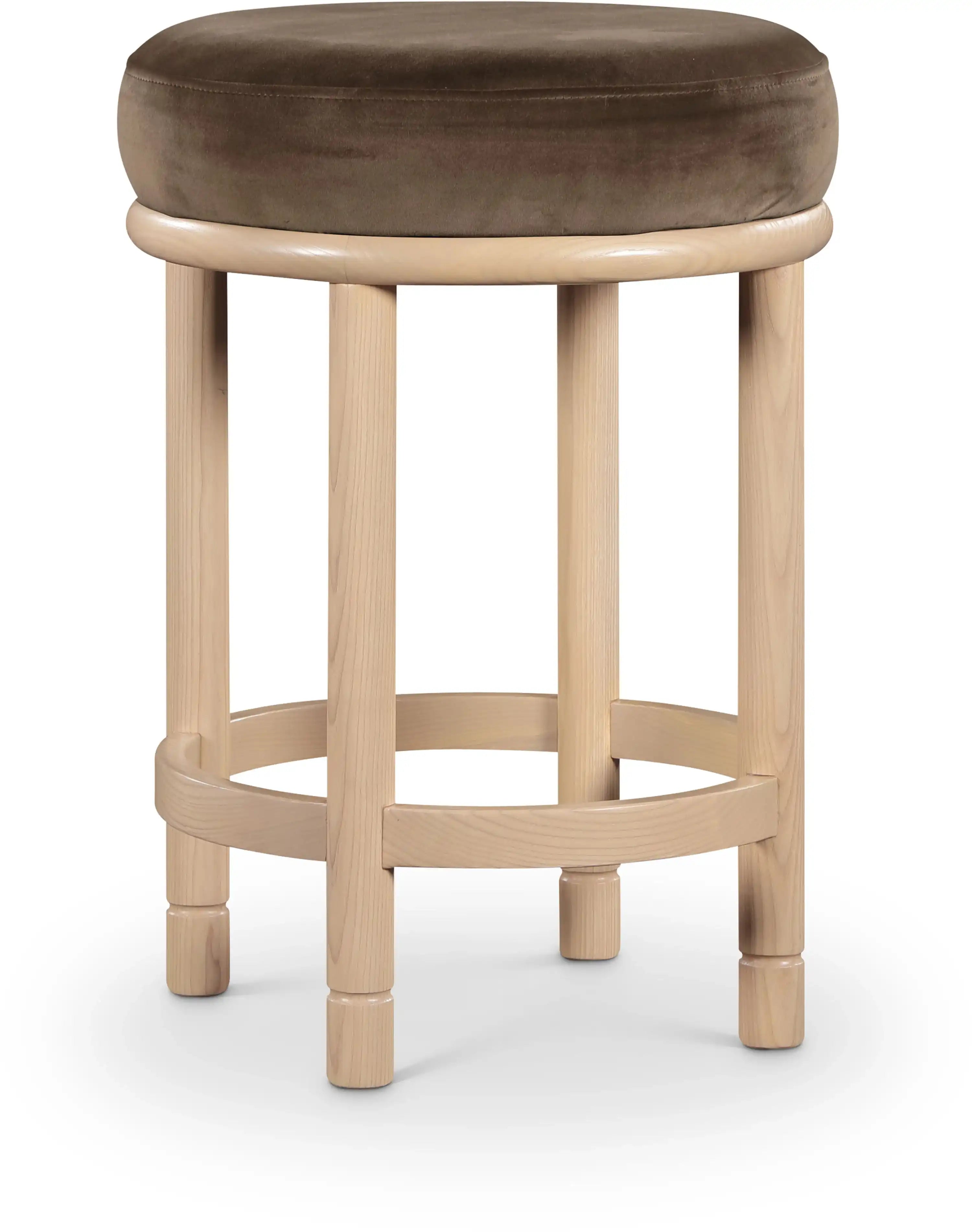 Monette - Counter Stool With Natural Base - Best Buy Furniture