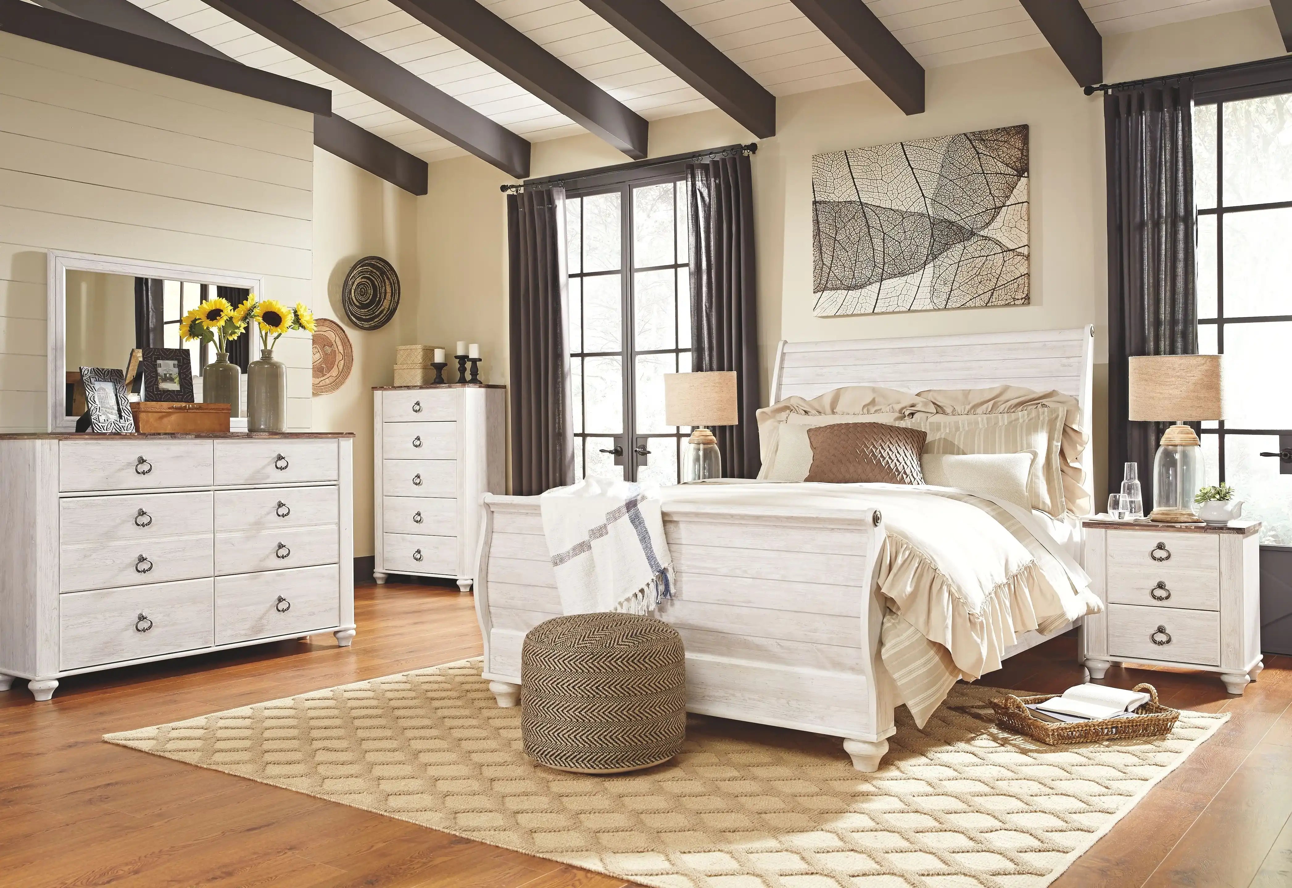 Willowton - Sleigh Bed - Best Buy Furniture