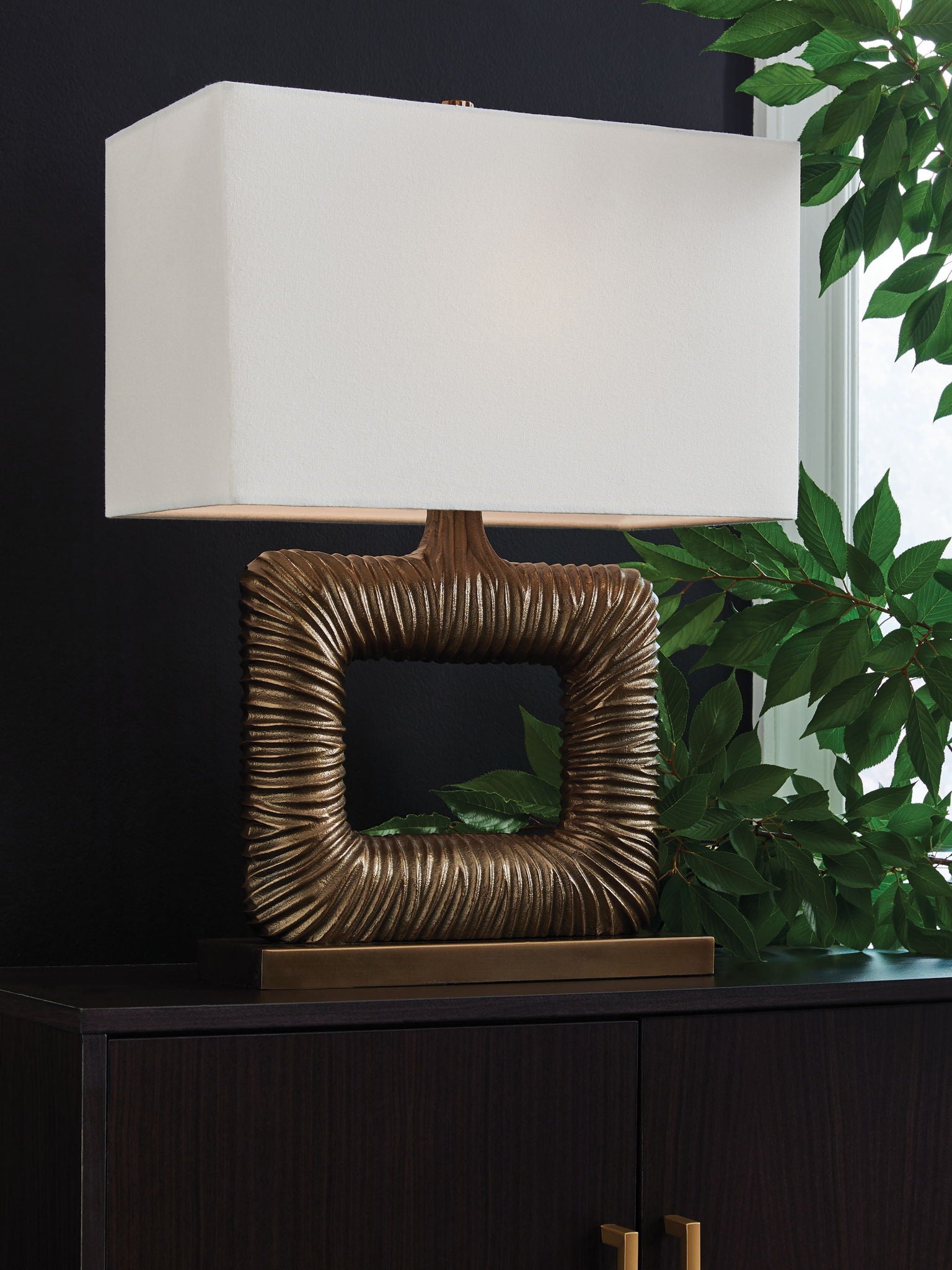 Garronby - Metal Table Lamp - Antique Brass Finish - Best Buy Furniture