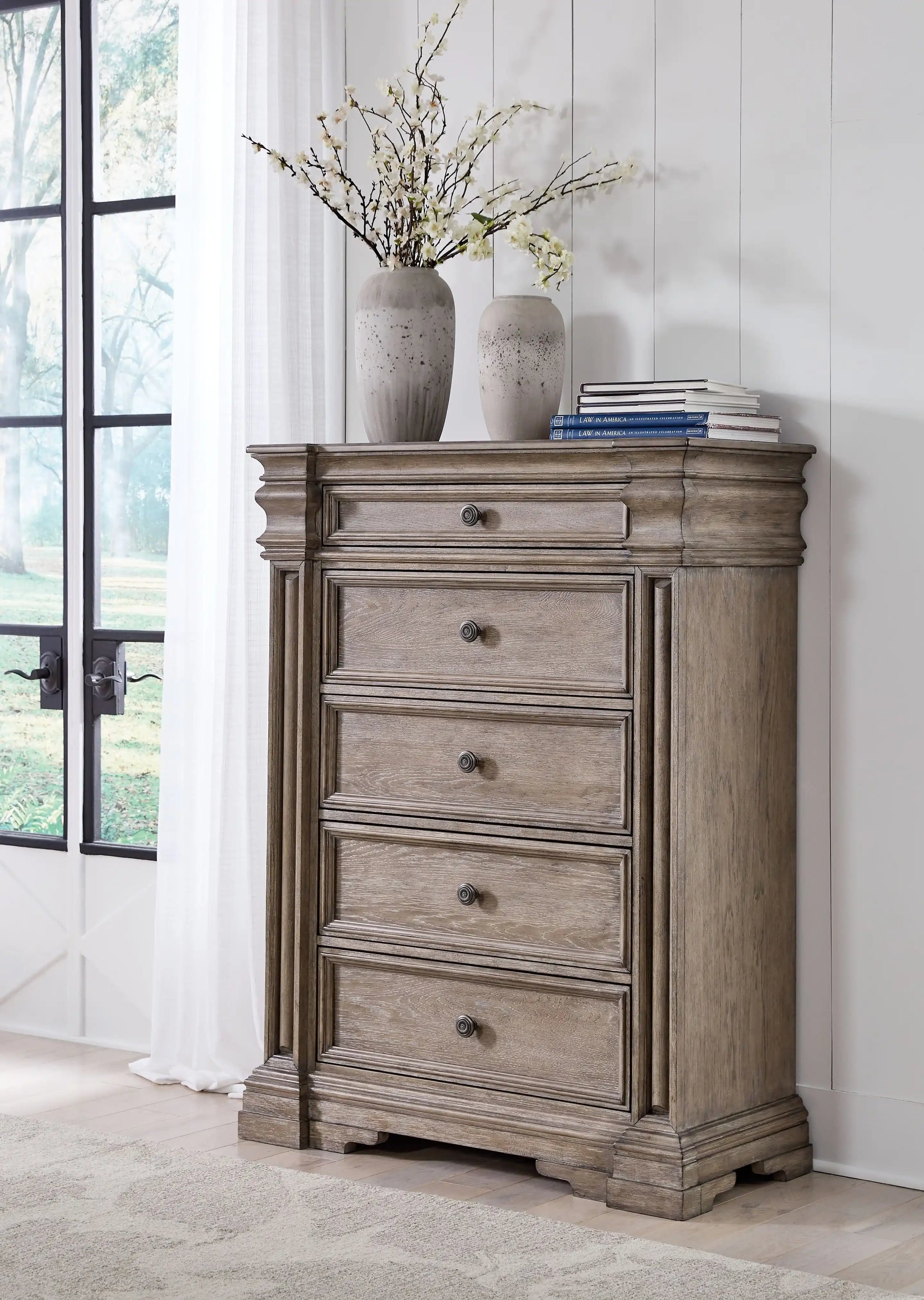 Blairhurst - Five Drawer Chest - Light Grayish Brown - Best Buy Furniture