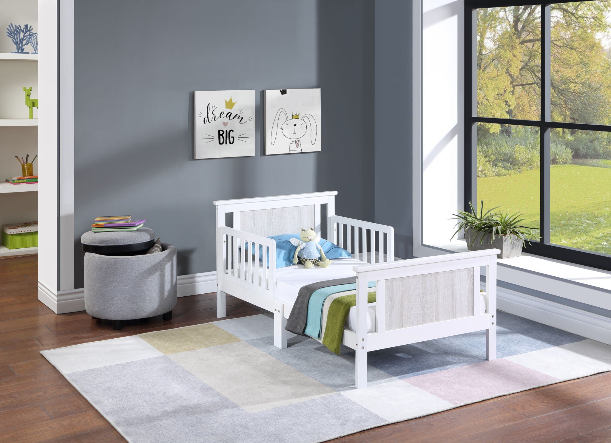Connelly - Reversible Panel Toddler Bed - Best Buy Furniture