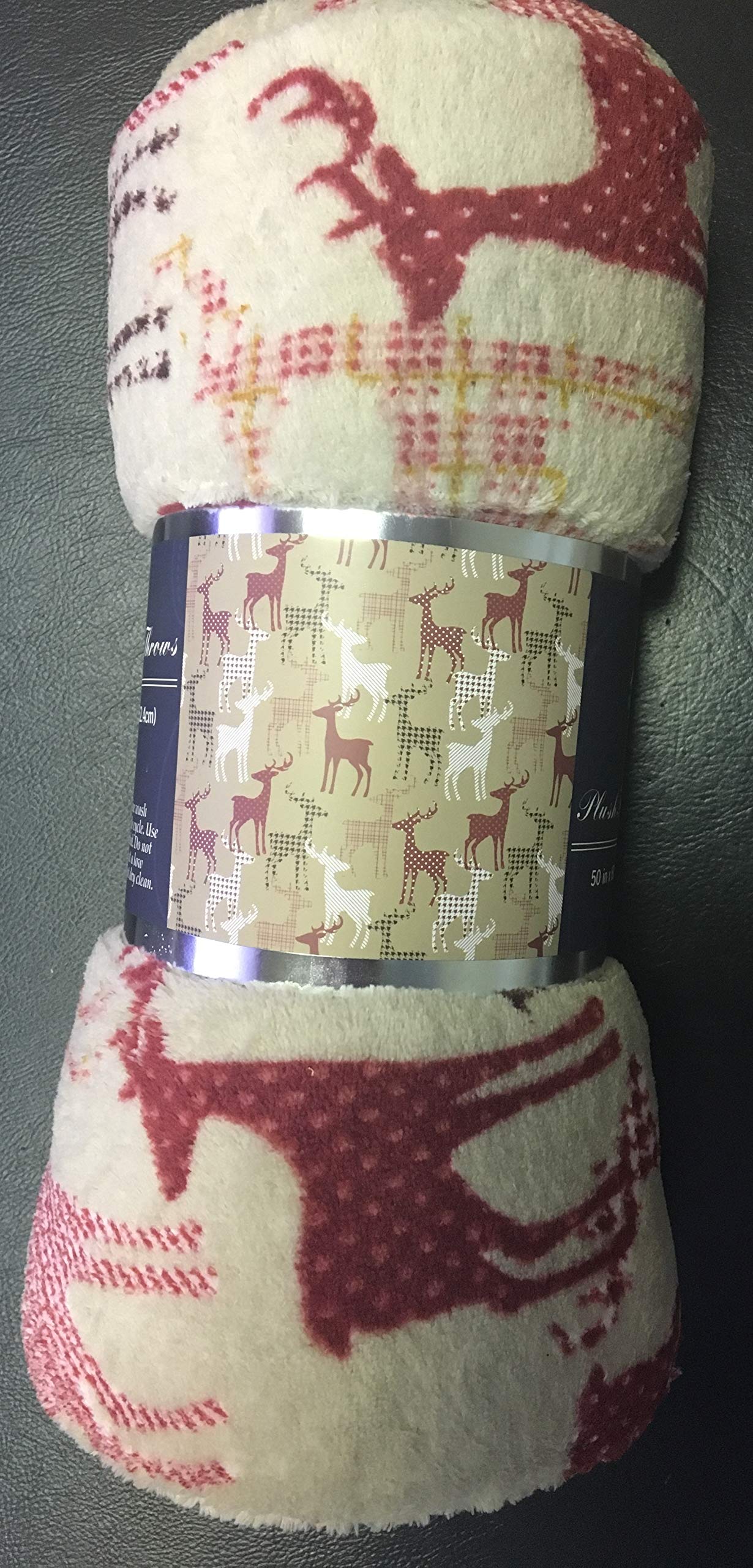 Decor&More Festive Holiday Microplush Throw Blanket (50" x 60") - Forest Friends - Best Buy Furniture