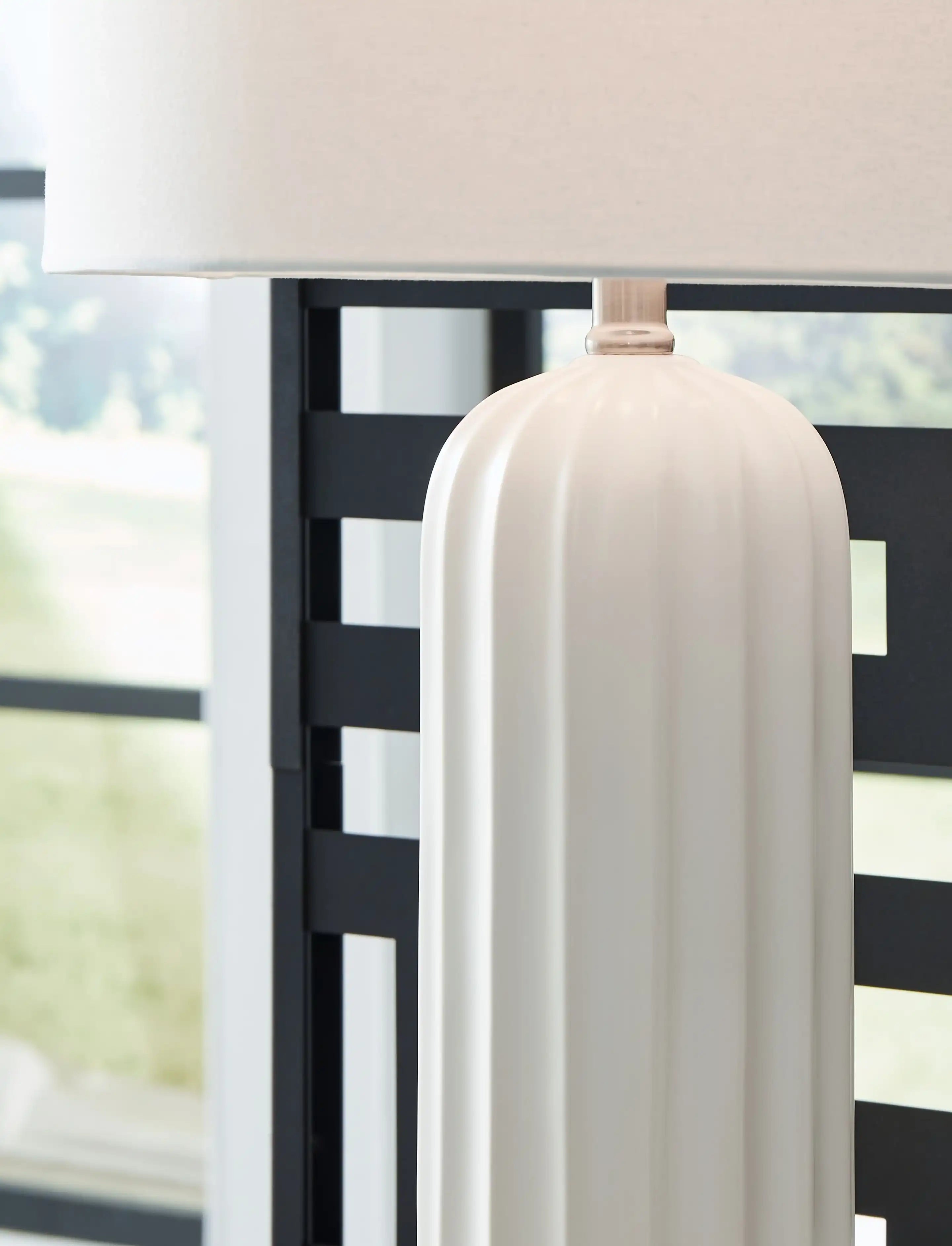 Clarkland - Ceramic Table Lamp (Set of 2) - White - Best Buy Furniture