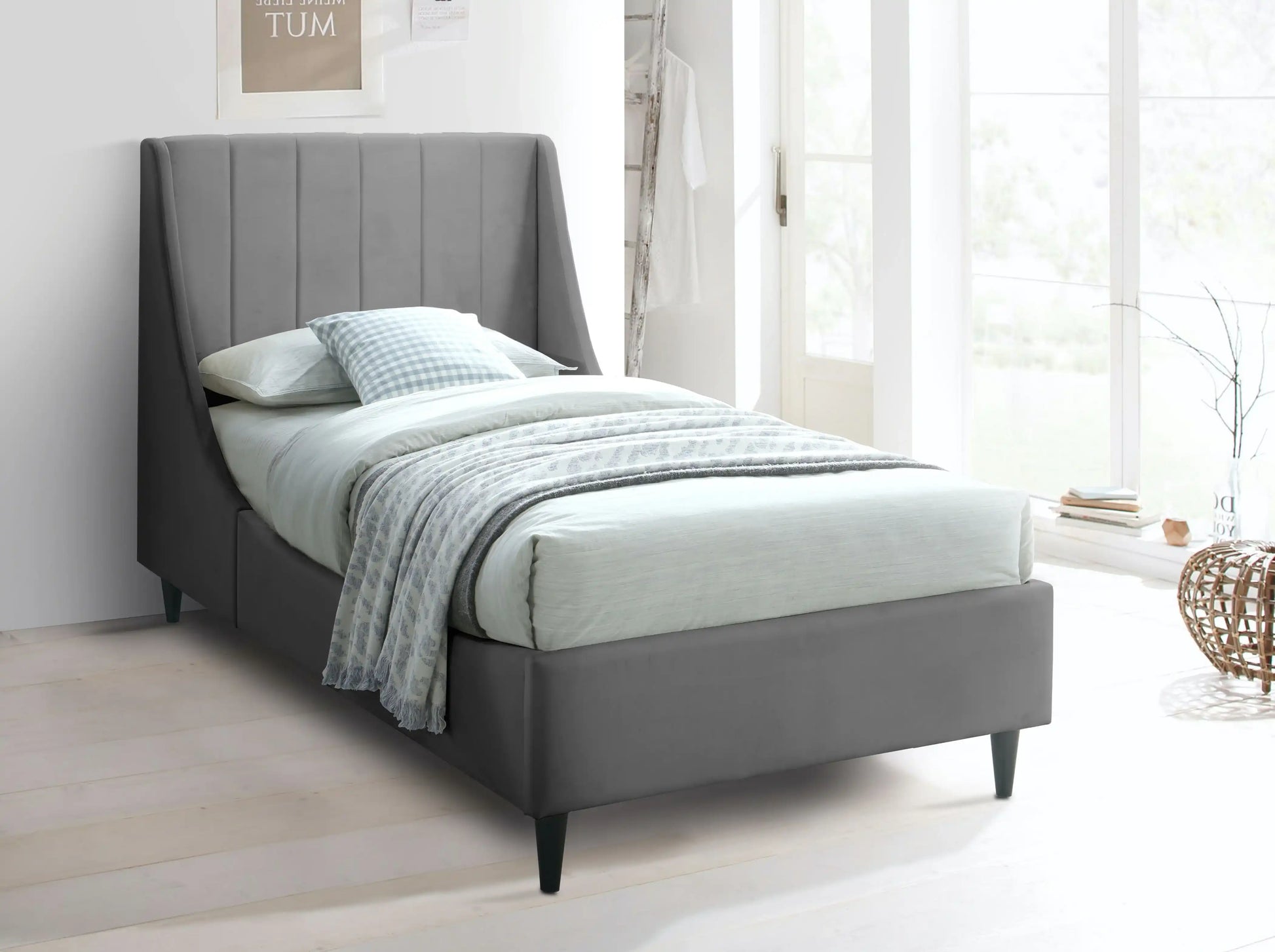 Eva - Velvet Bed - Best Buy Furniture