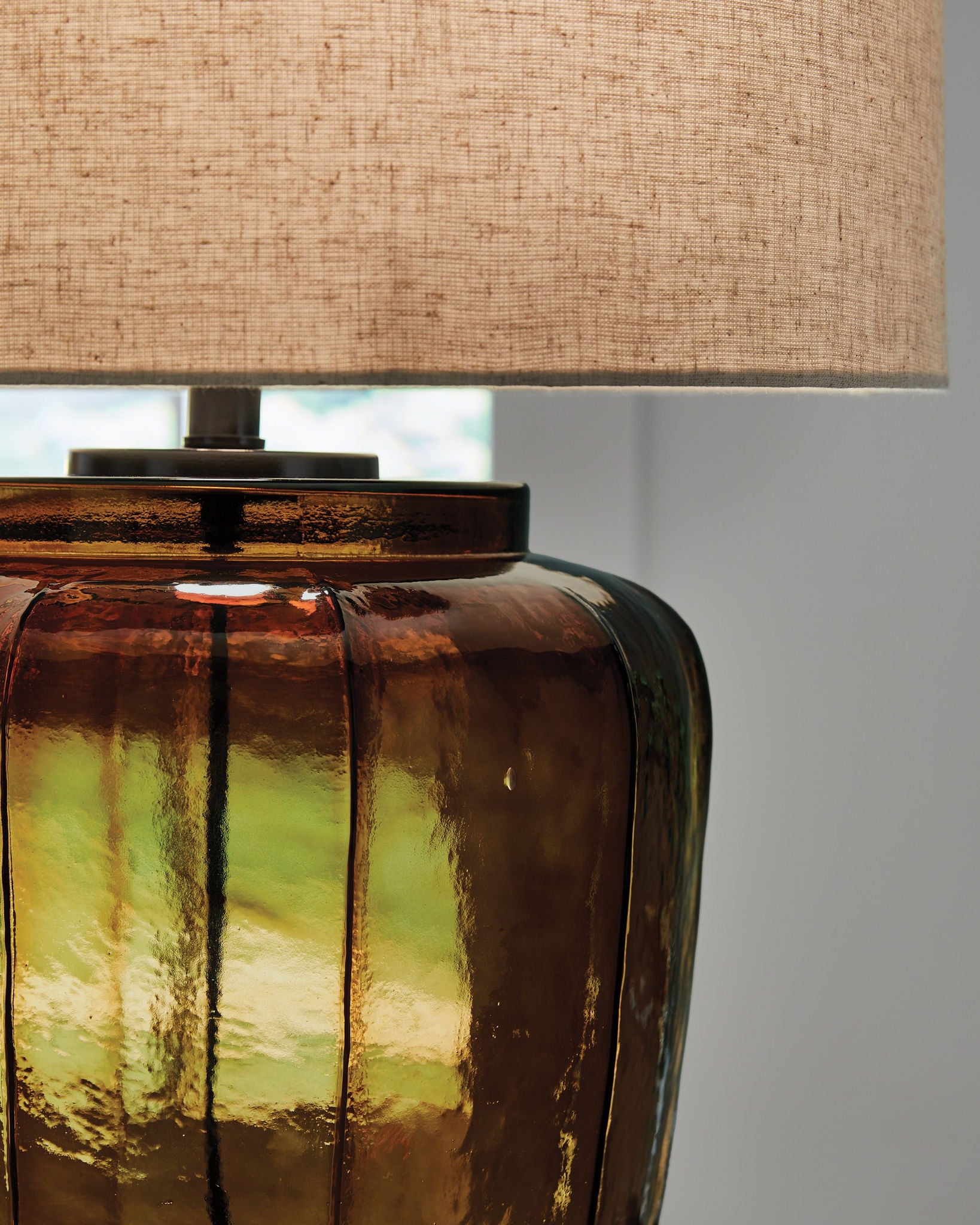 Bainmore - Glass Table Lamp - Amber - Best Buy Furniture
