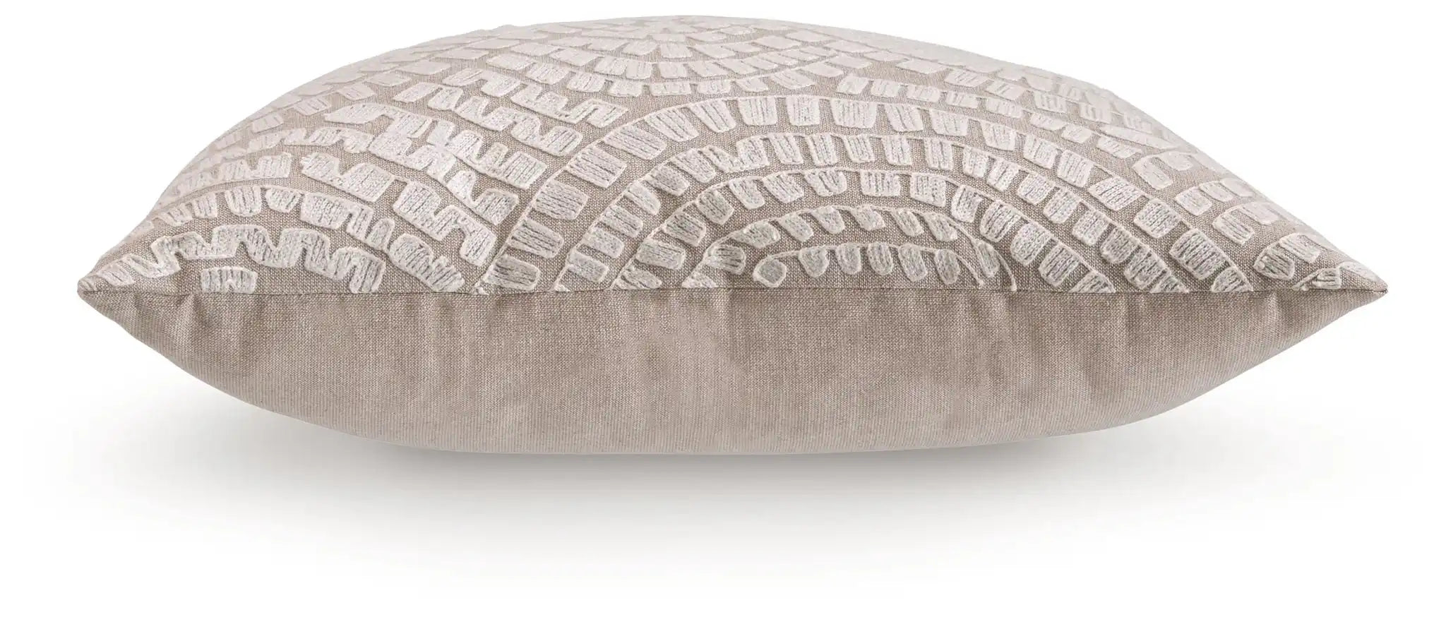 Cortlen - Pillow - Best Buy Furniture